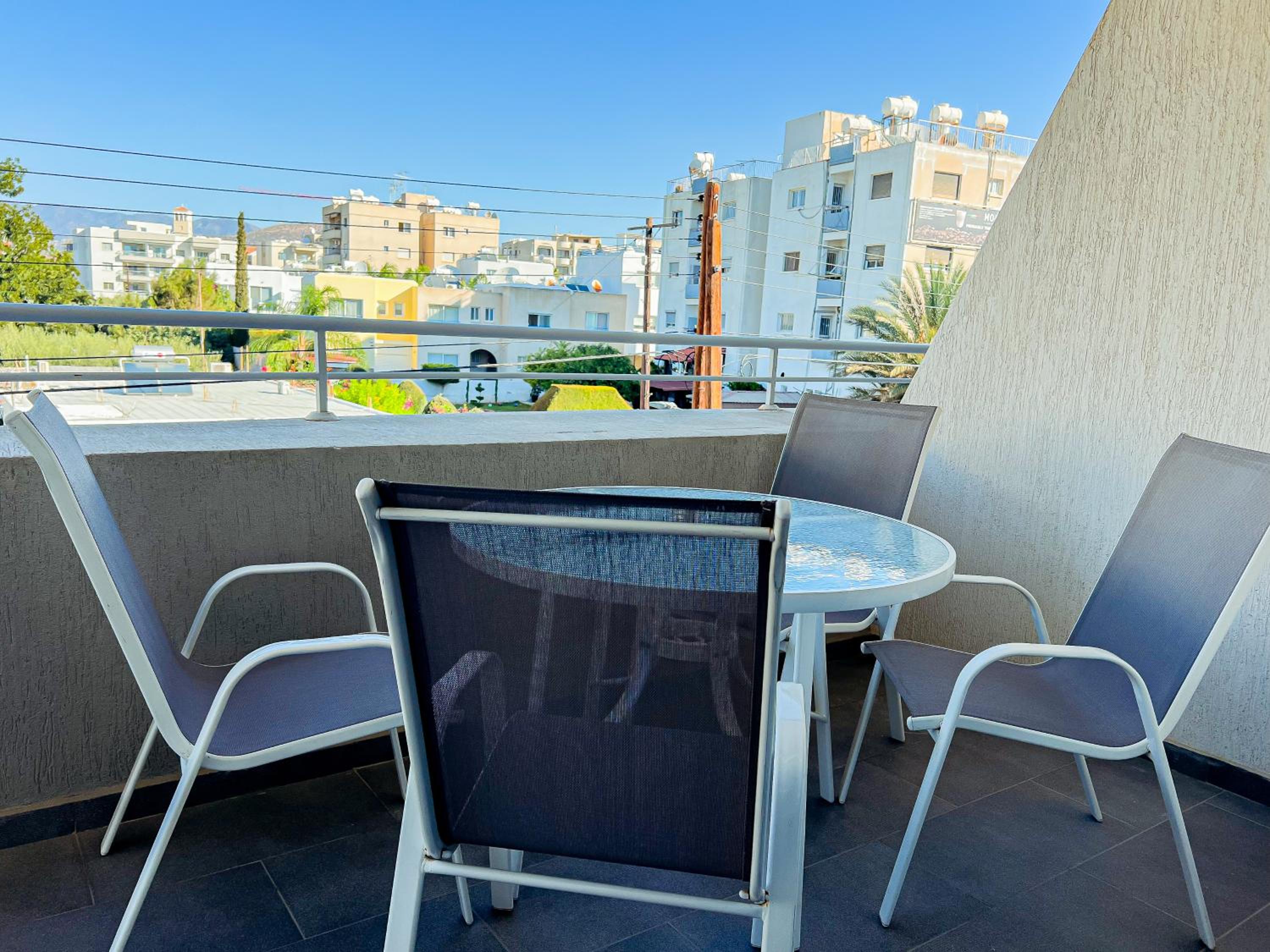 Stylish 2 Bedroom Apt - Tourist Area Collection