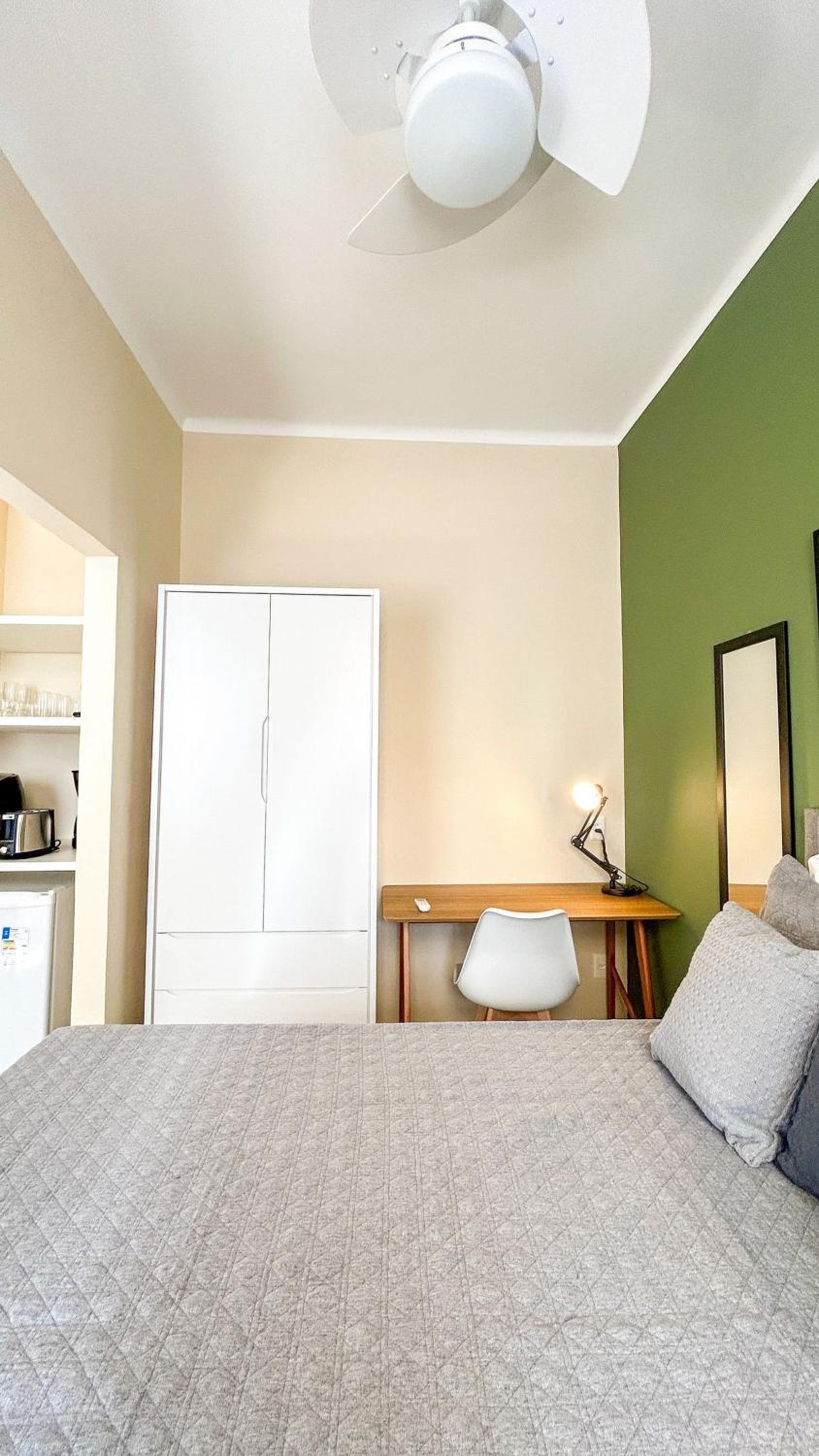 Modern studio in Leblon