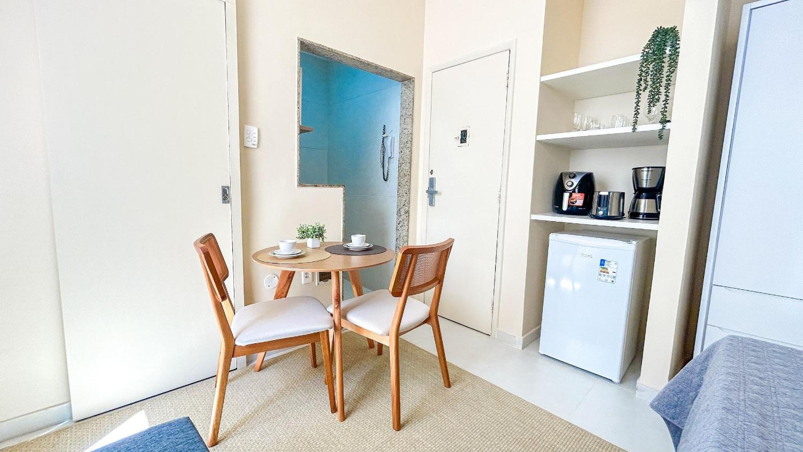 Modern studio in Leblon