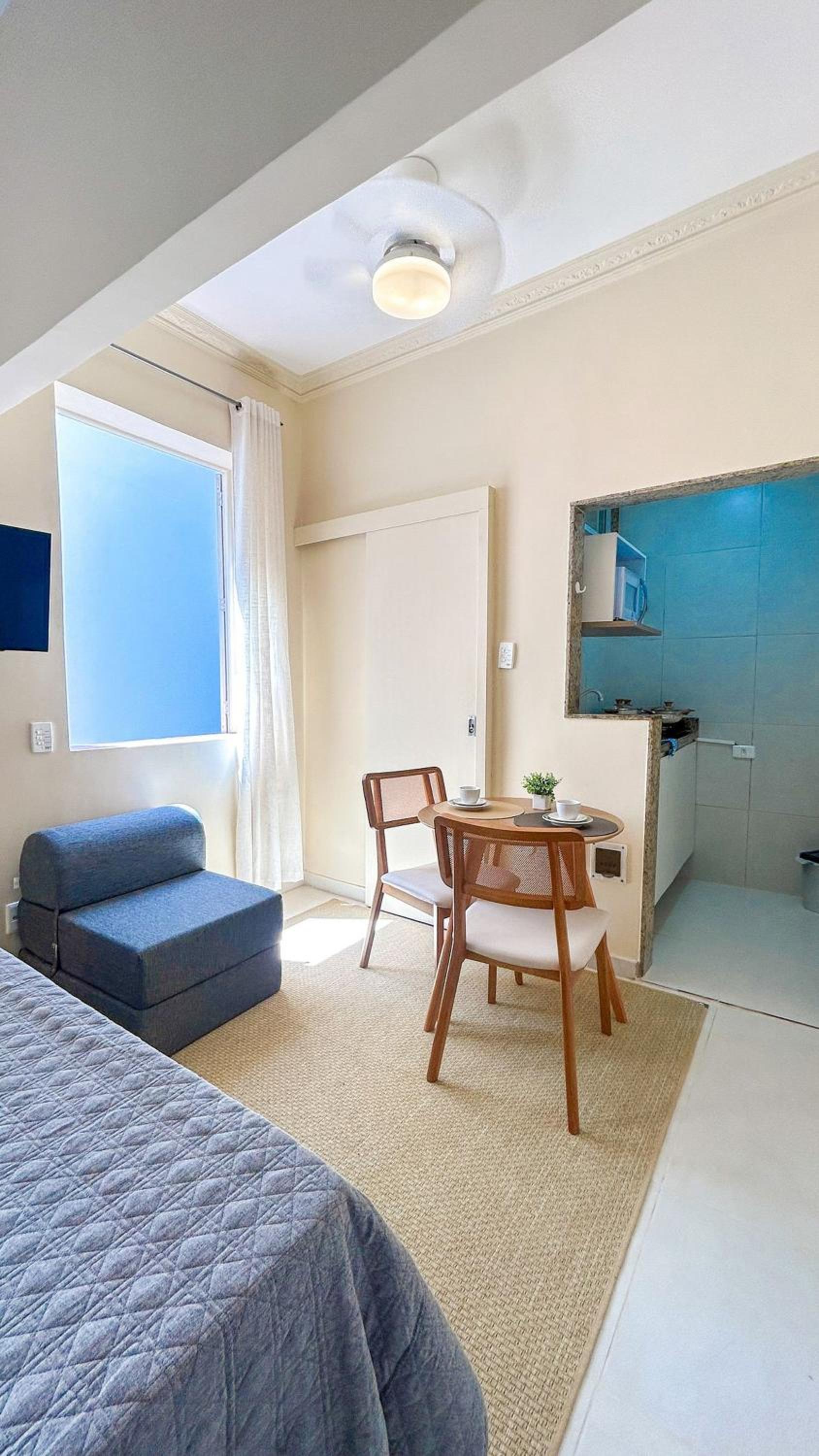 Modern studio in Leblon