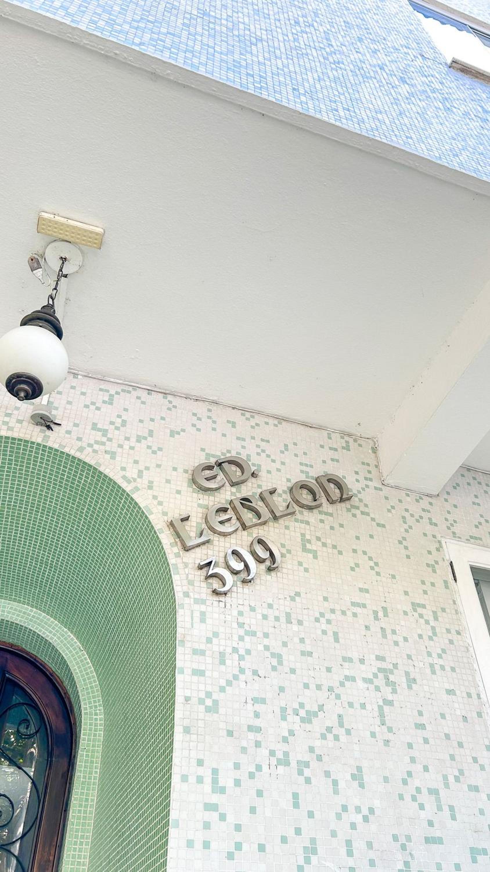 Modern studio in Leblon