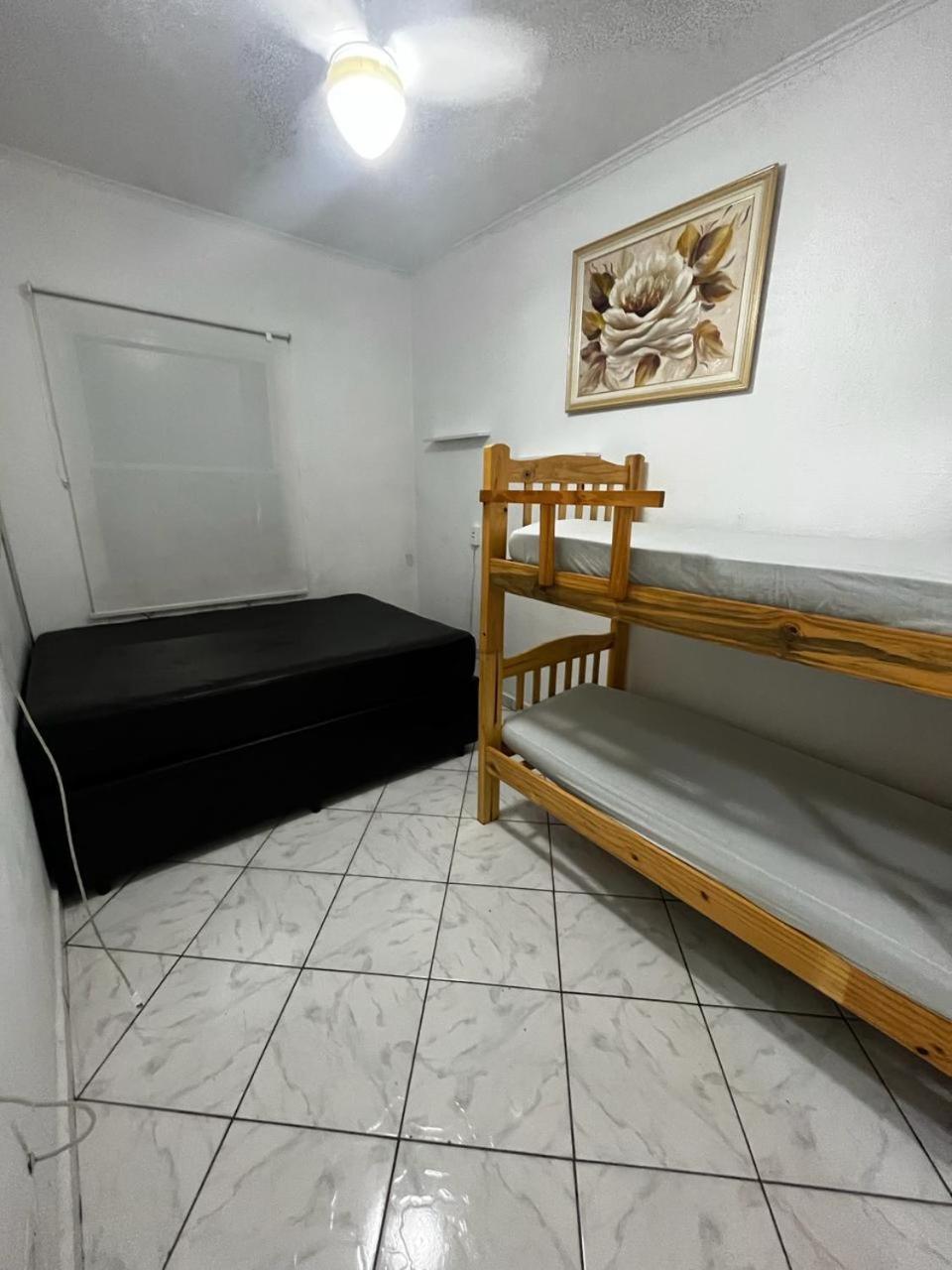 Apartamento Mongaguá vista pro mar perto de tudo