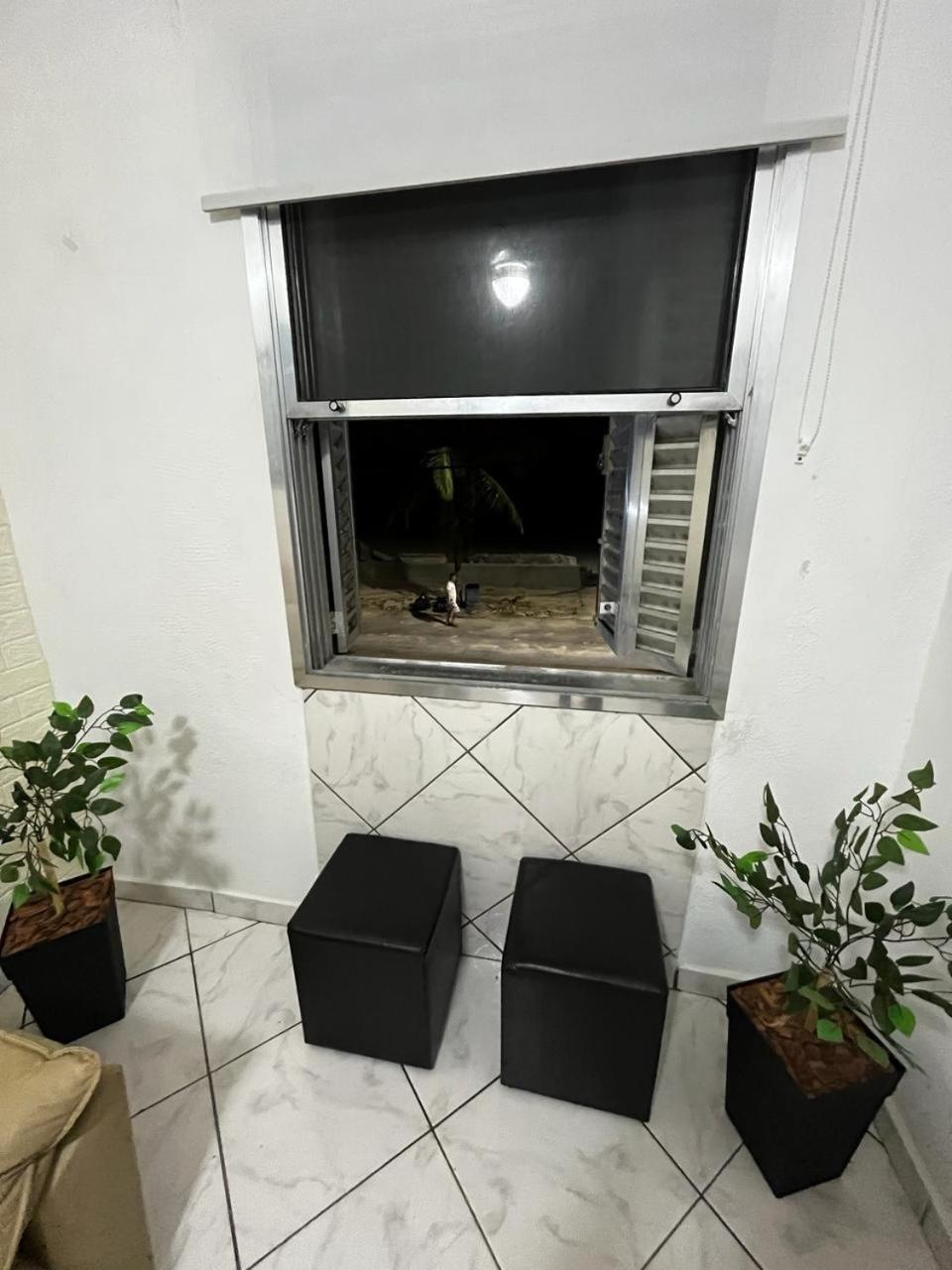 Apartamento Mongaguá vista pro mar perto de tudo