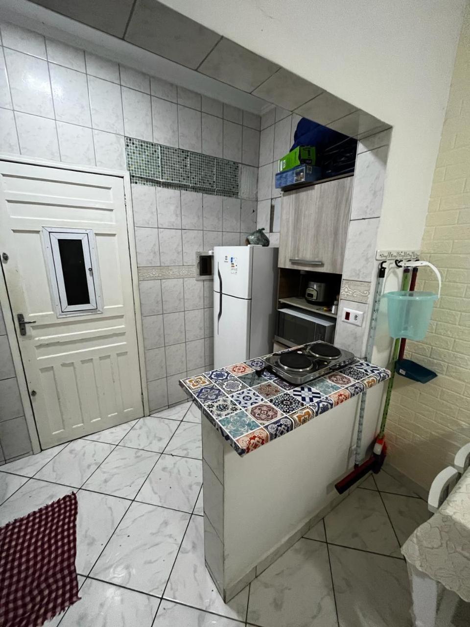 Apartamento Mongaguá vista pro mar perto de tudo