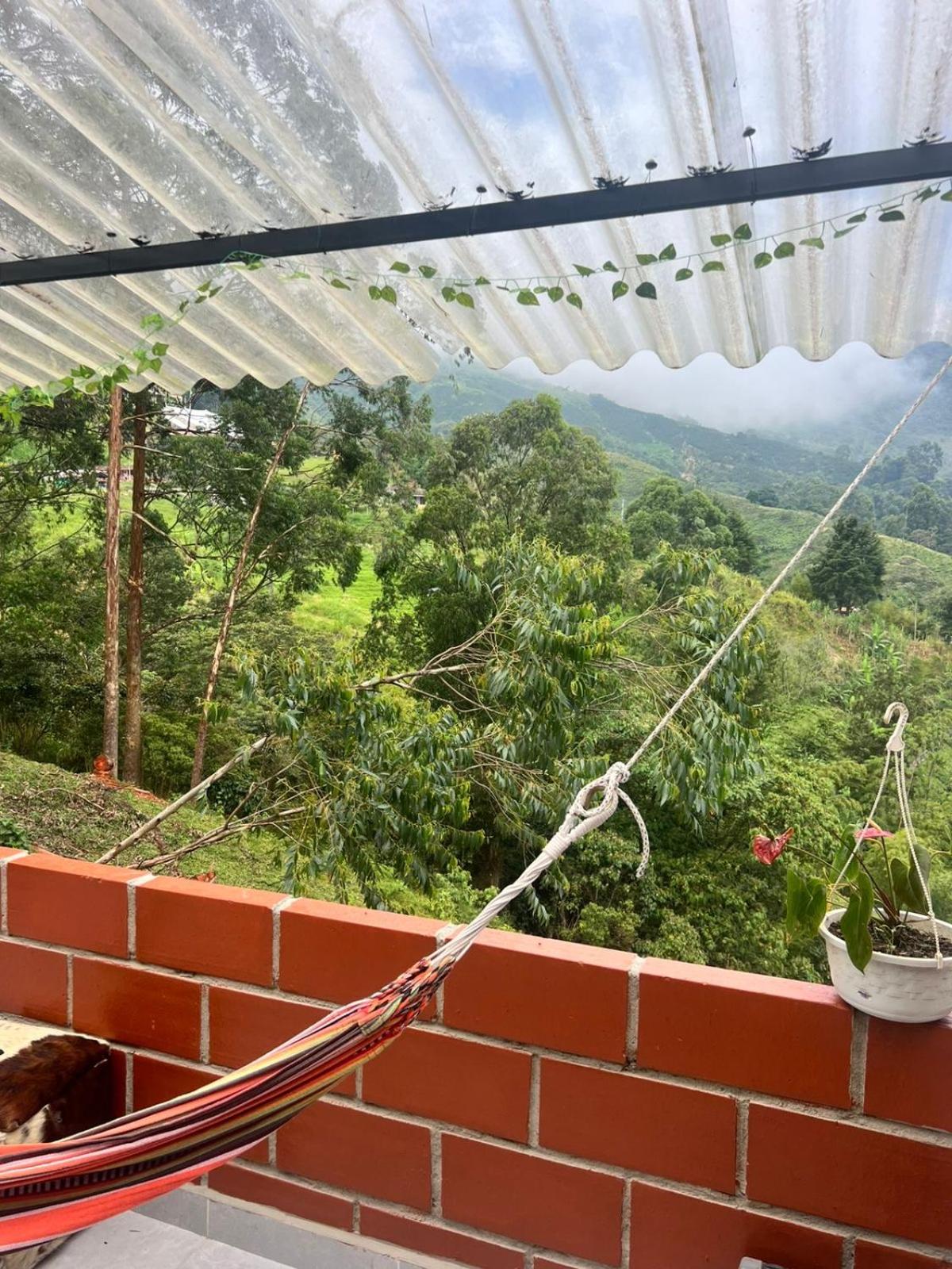 Hermosa Casa finca en Medellín con jacuzzi