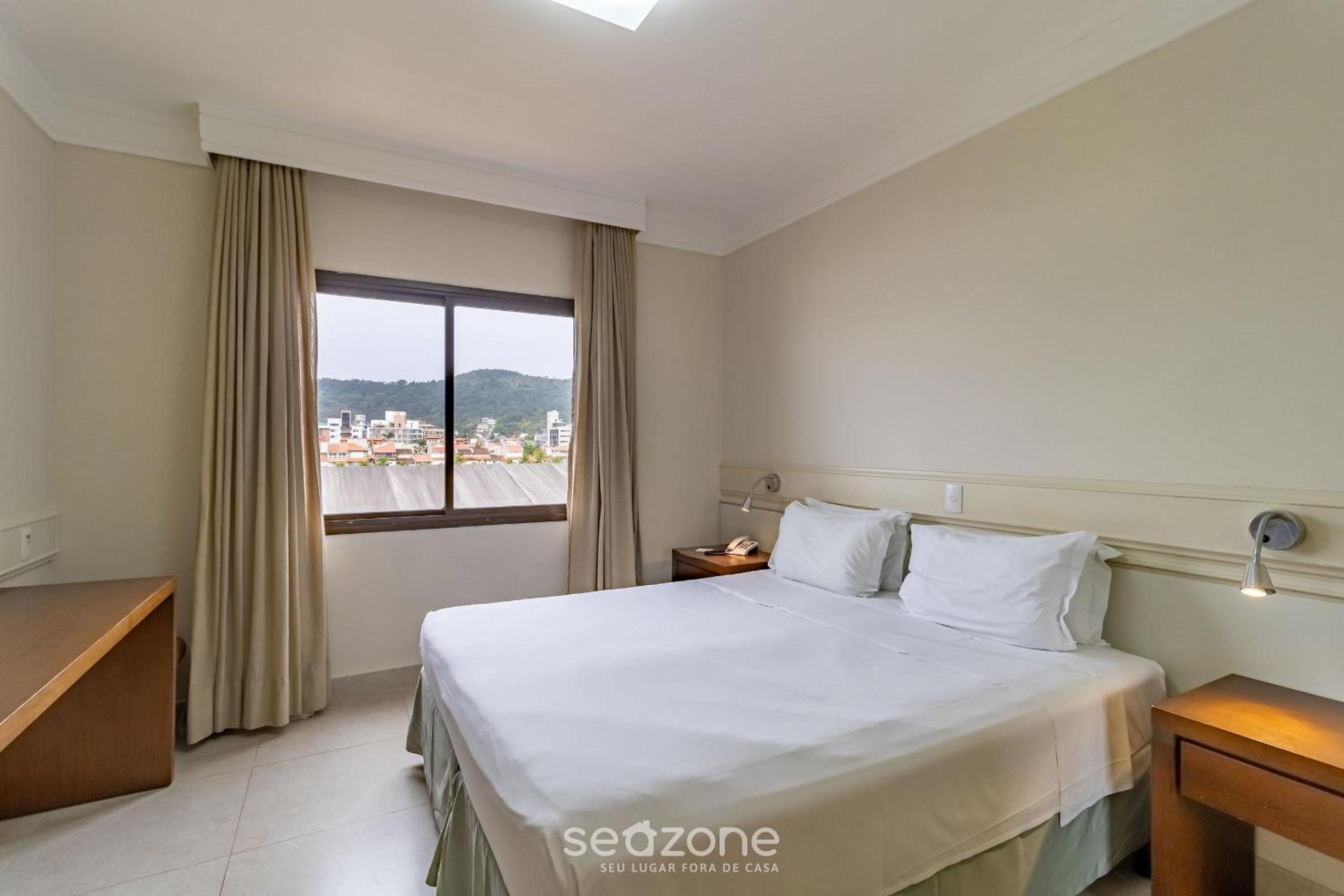 Modern Studios by the Sea - Jurerê Beach Village JBVTOP