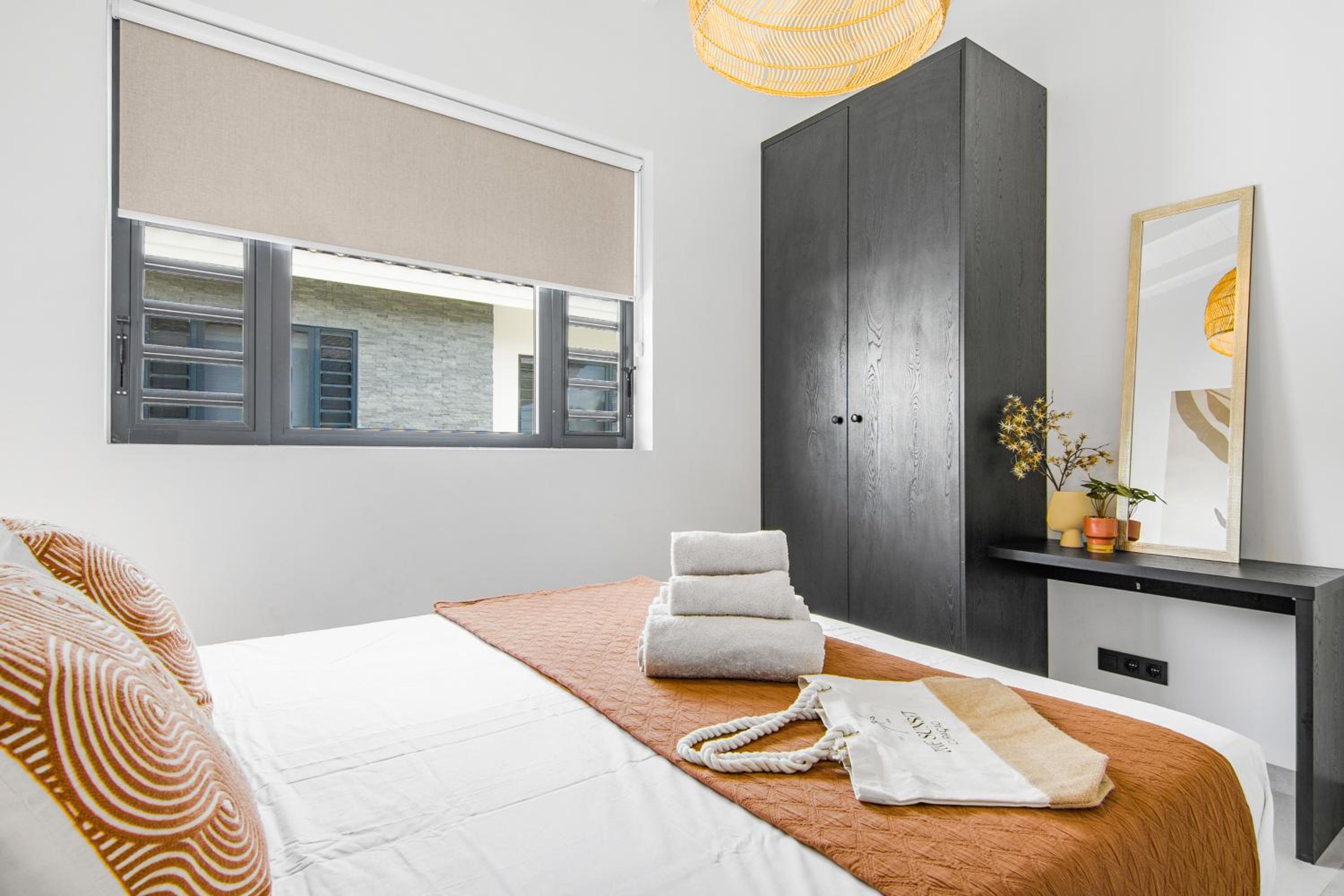 The Sunset - Luxurious Penthouse near Jan Thiel Beach