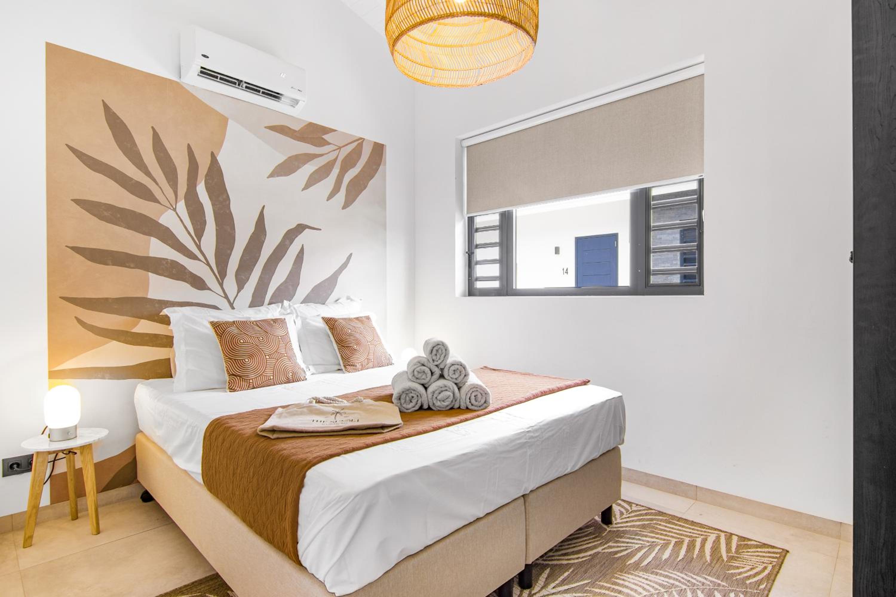 The Sunset - Luxurious Penthouse near Jan Thiel Beach