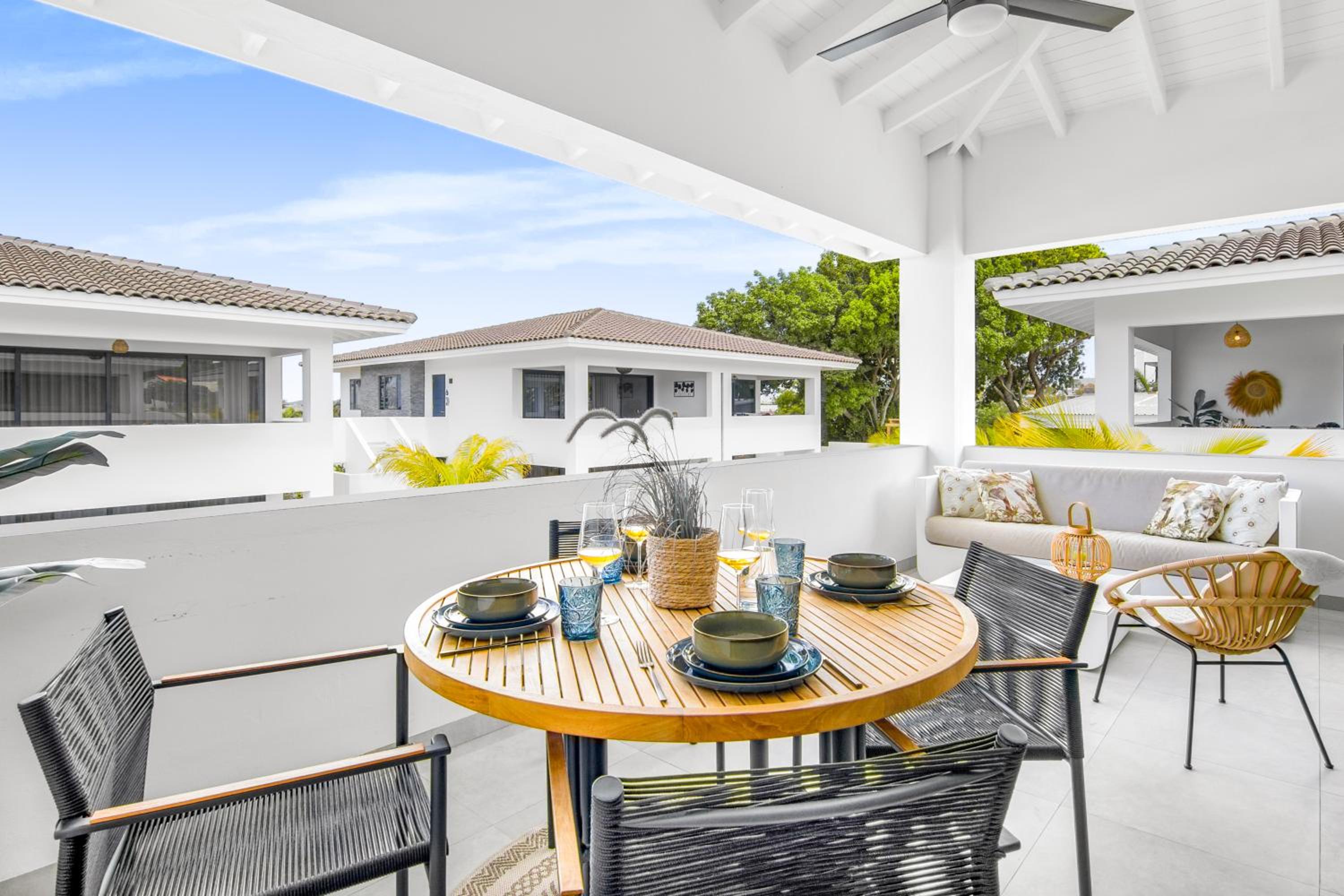 The Sunset - Luxurious Penthouse near Jan Thiel Beach