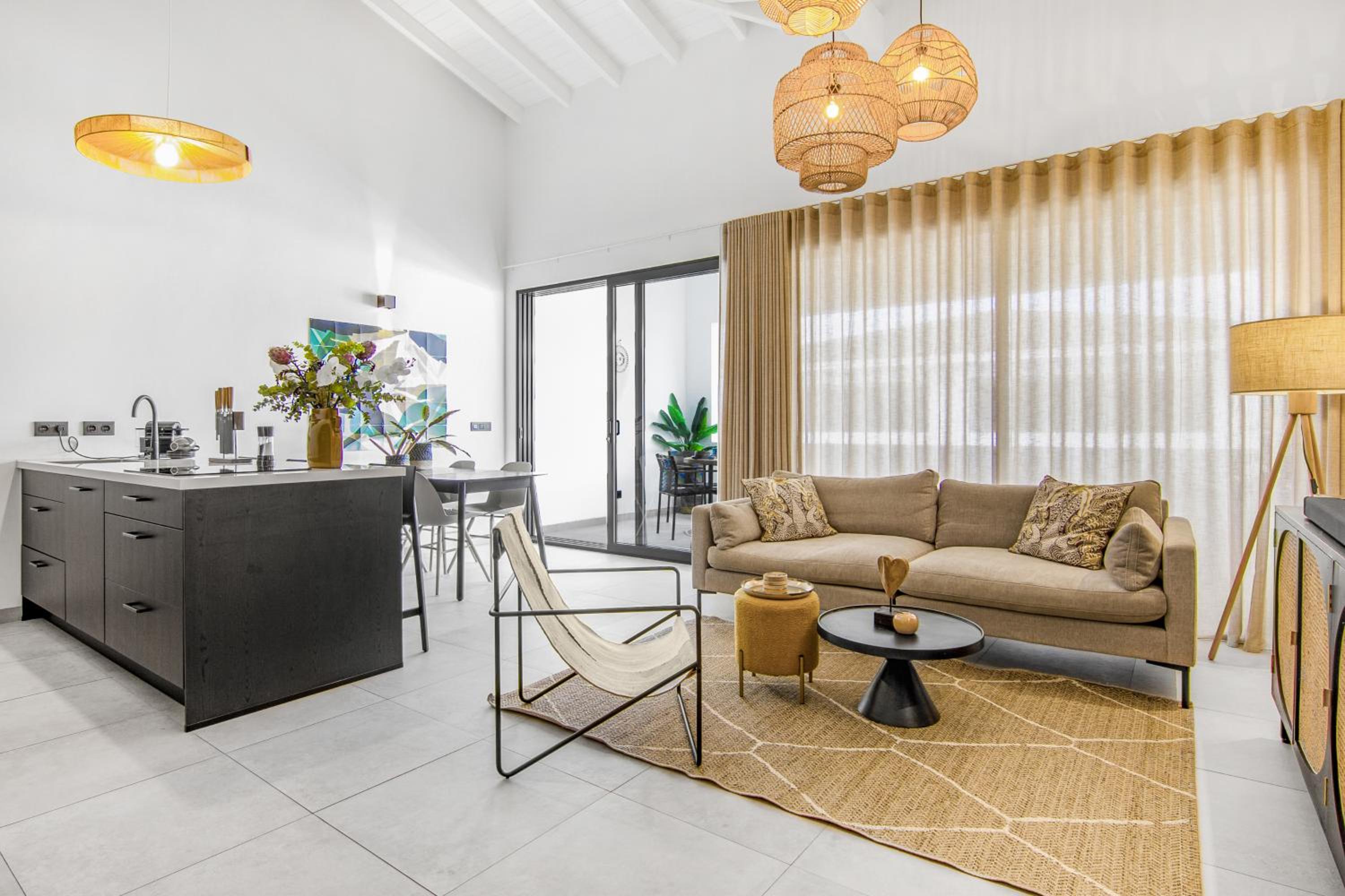 The Sunset - Luxurious Penthouse near Jan Thiel Beach