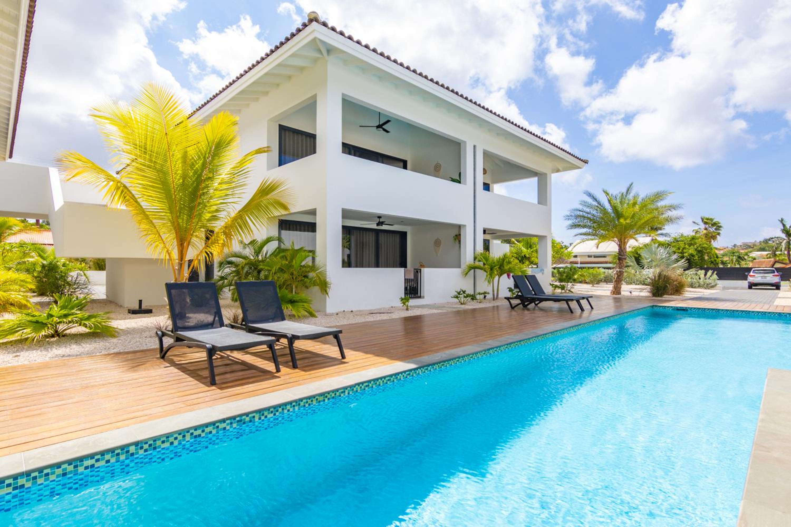 The Sunset - Luxurious Penthouse near Jan Thiel Beach