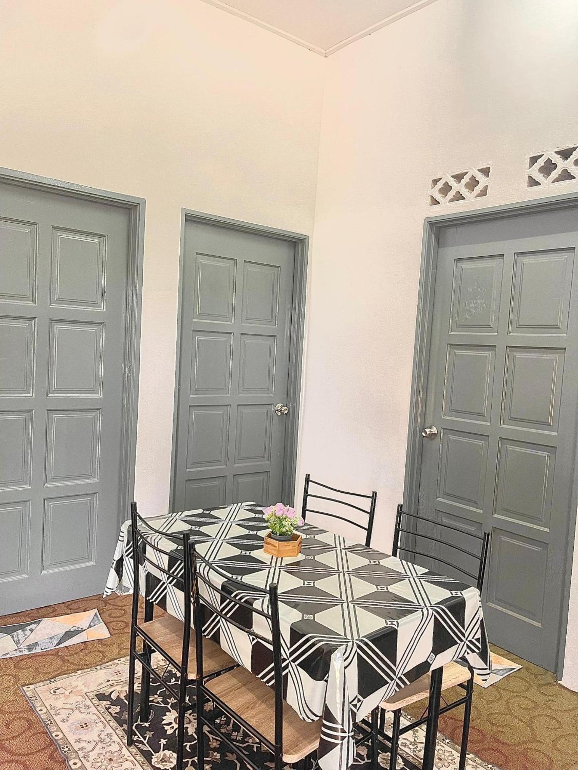 D'inaa Homestay Kota Bharu