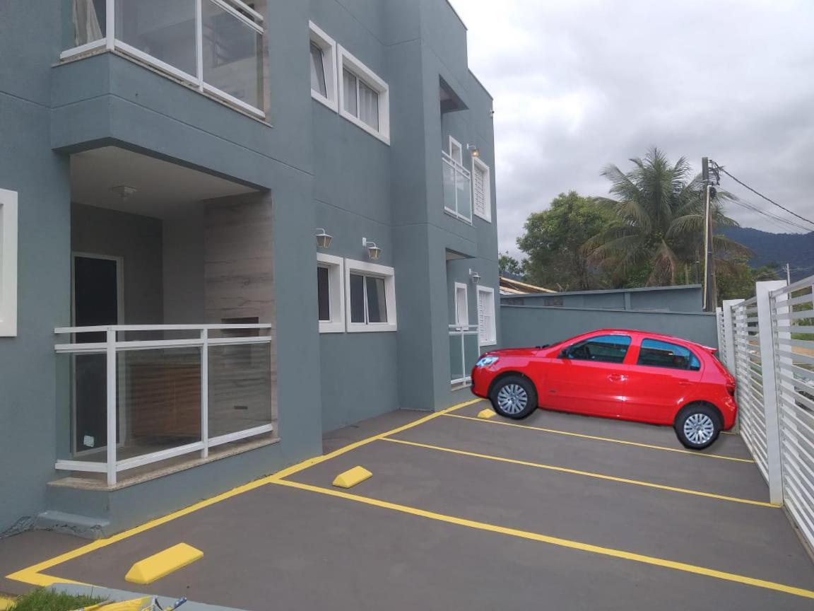 Ap térreo prox a praia, com Churrasqueira na Sacada, Ar condicionado