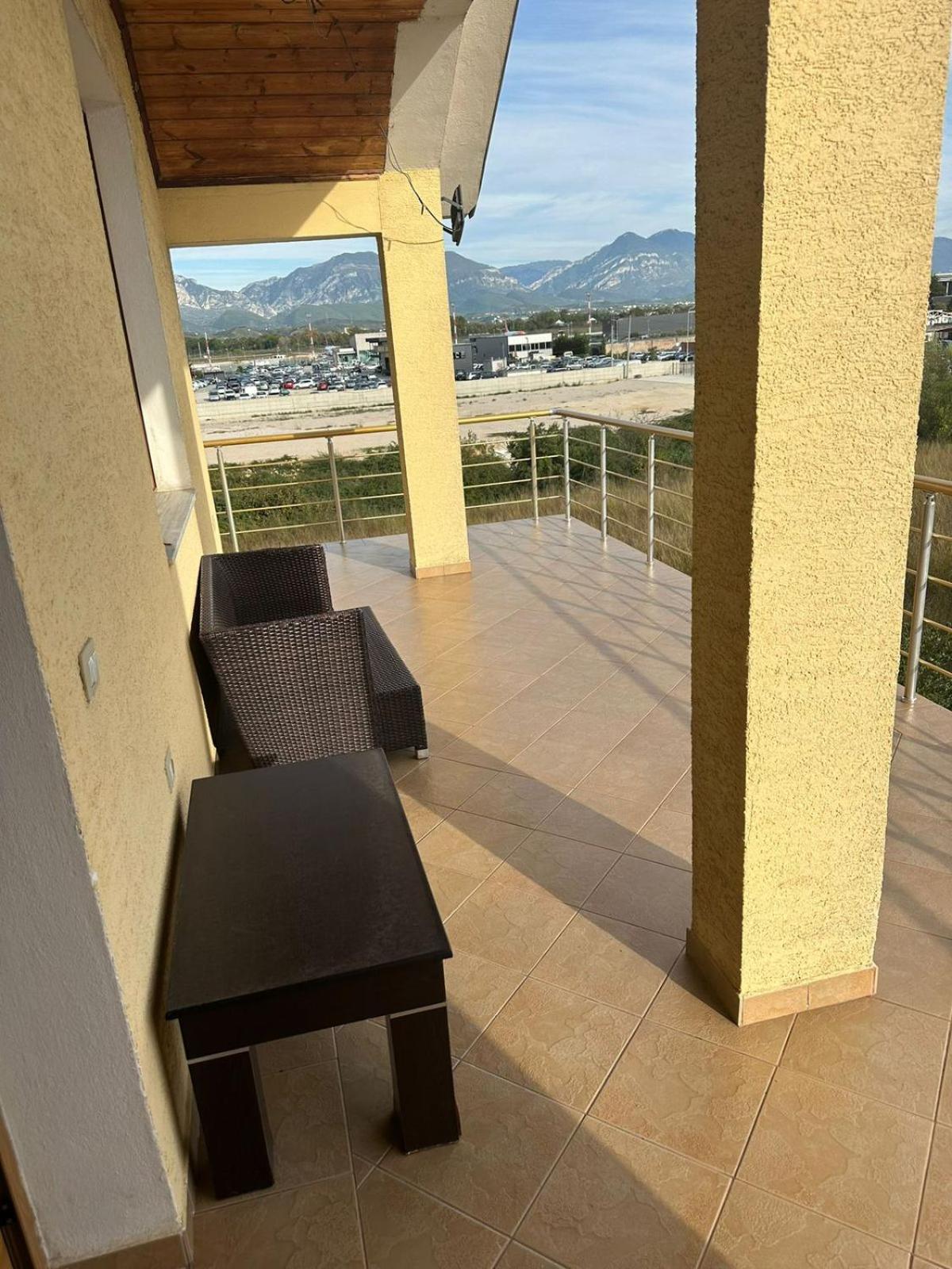 Karaj Apartments