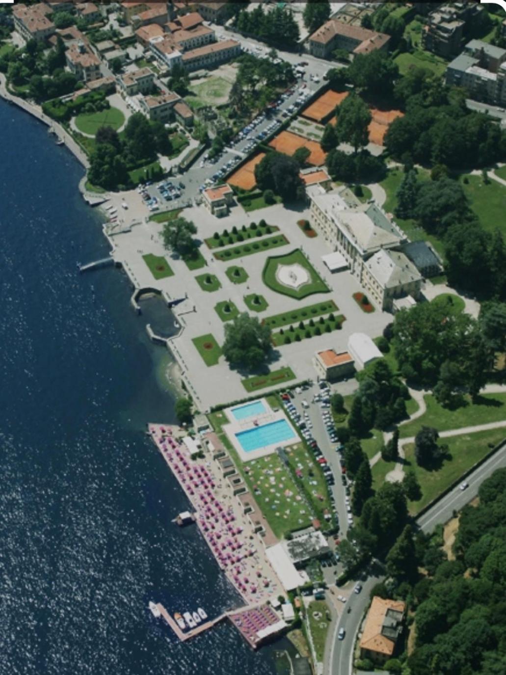FLAT IN COMO near to the lake view 5