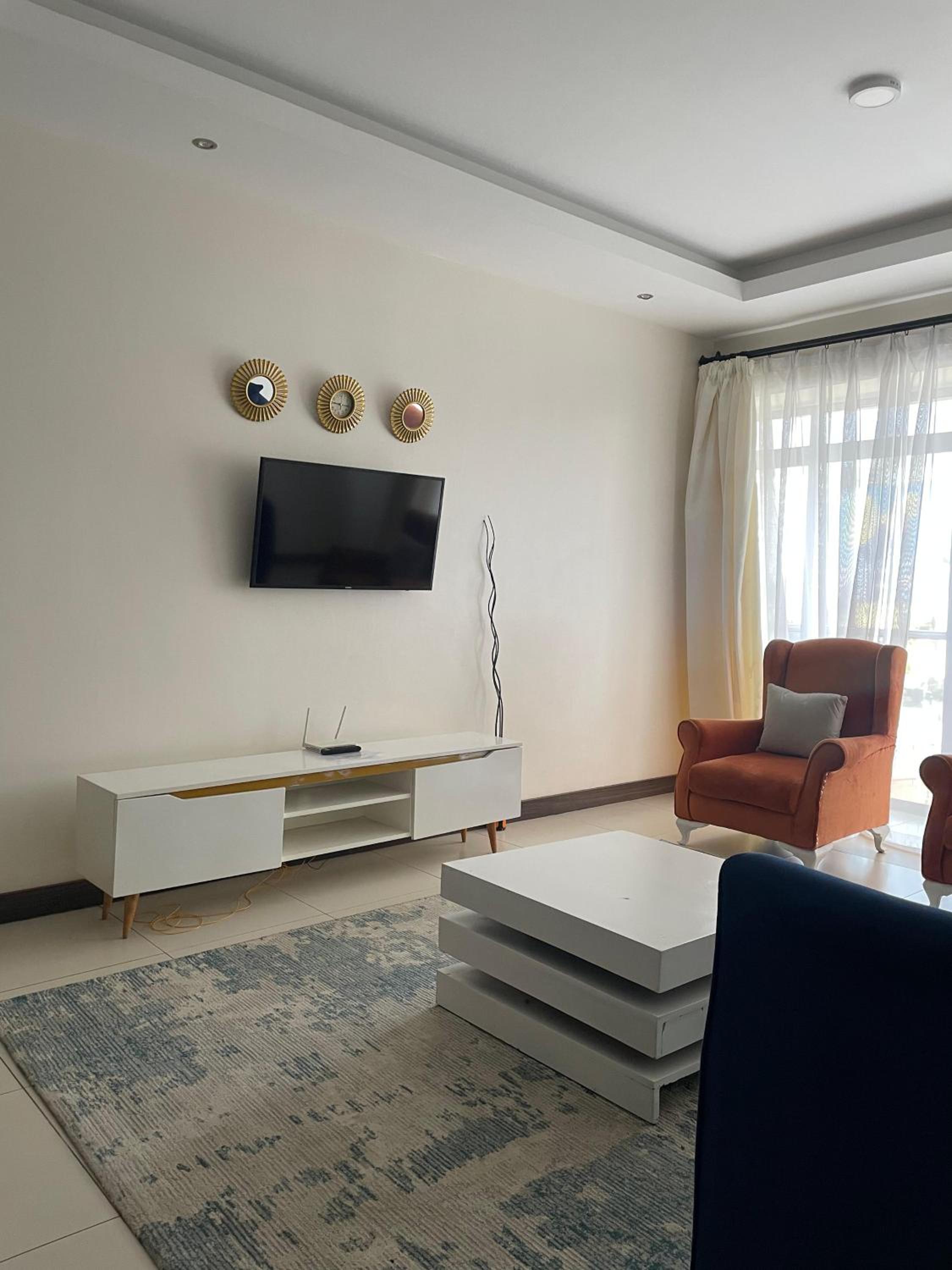 M LUXURY APARTMENTs view 2