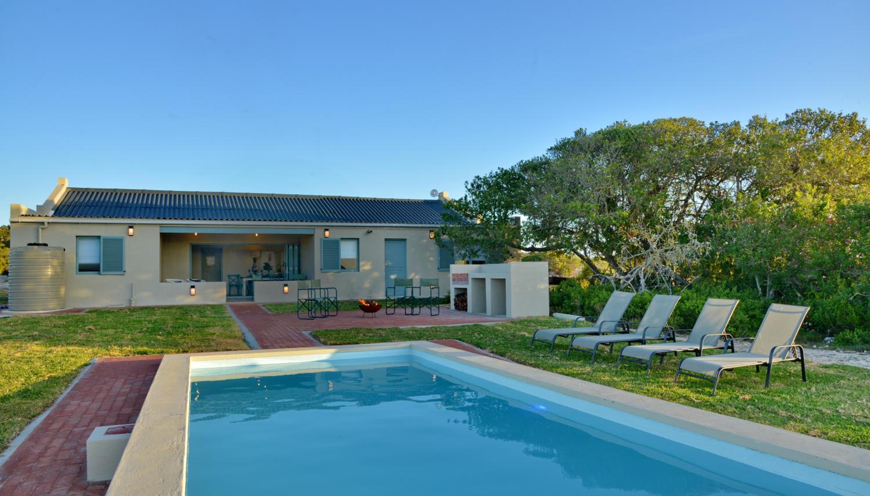 De Mond Villa