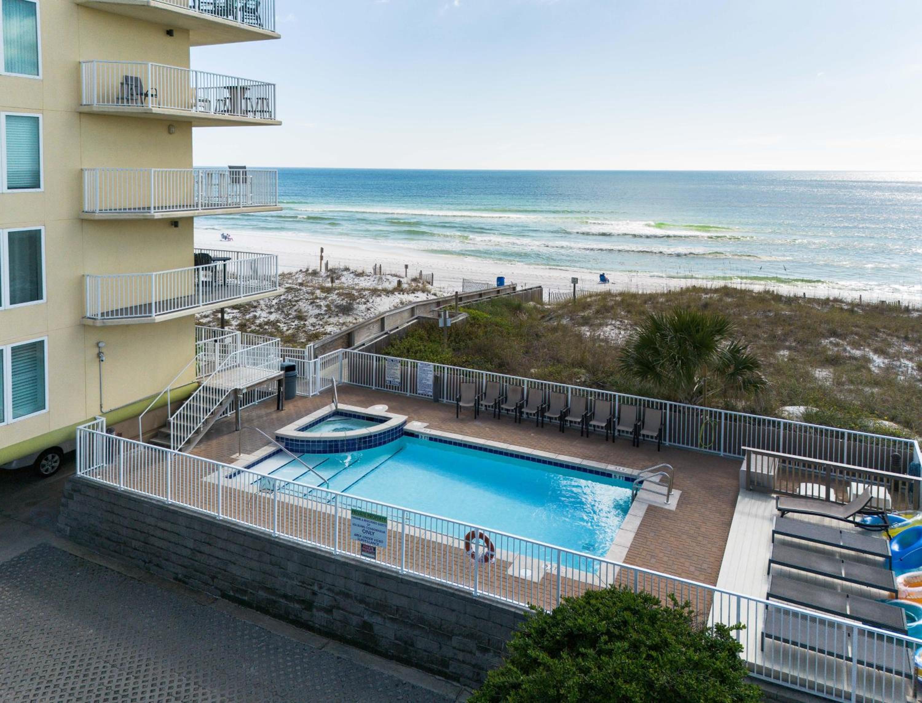 Sea Dunes 302 - Seaglass Suites