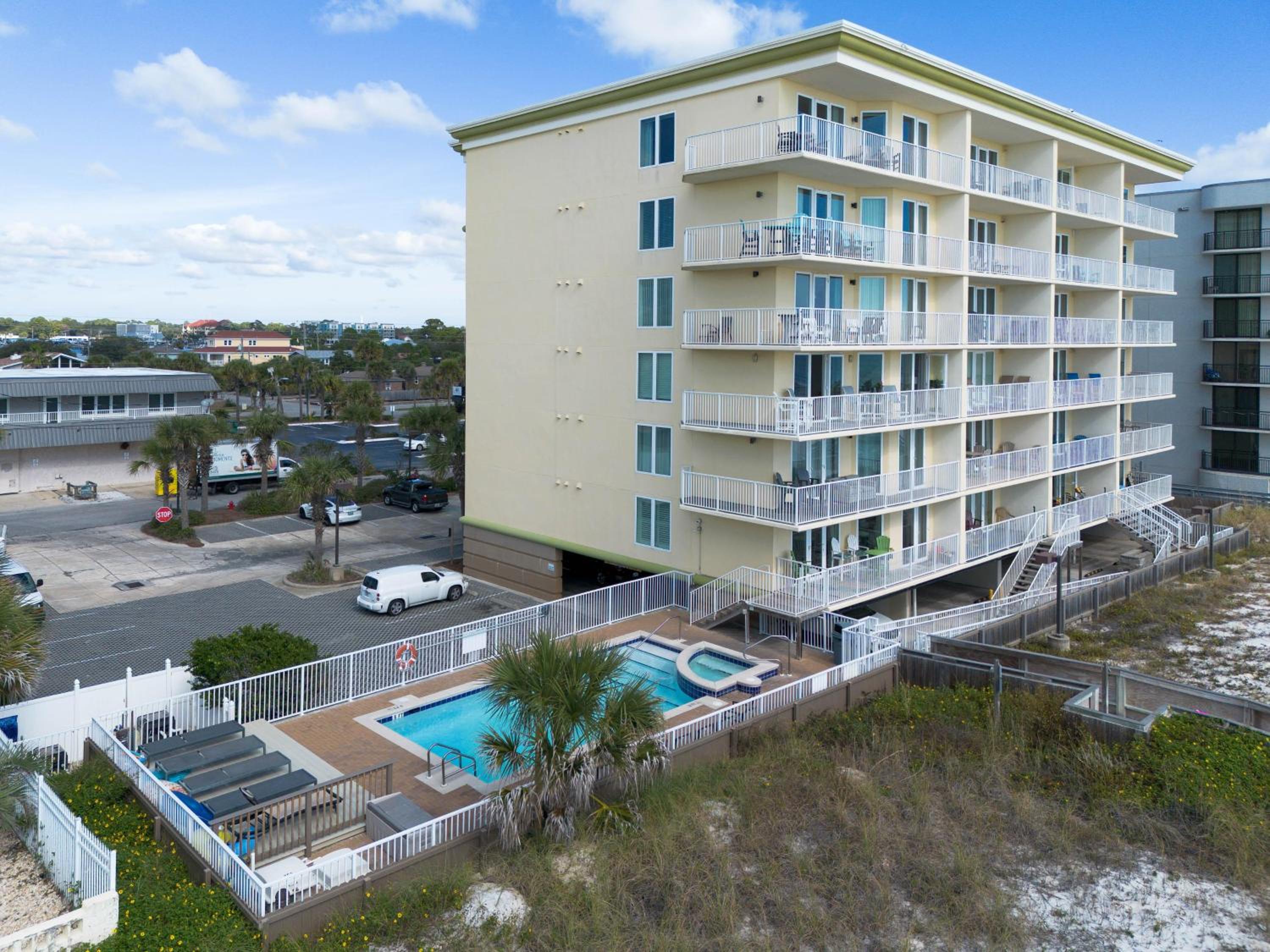 Sea Dunes 302 - Seaglass Suites