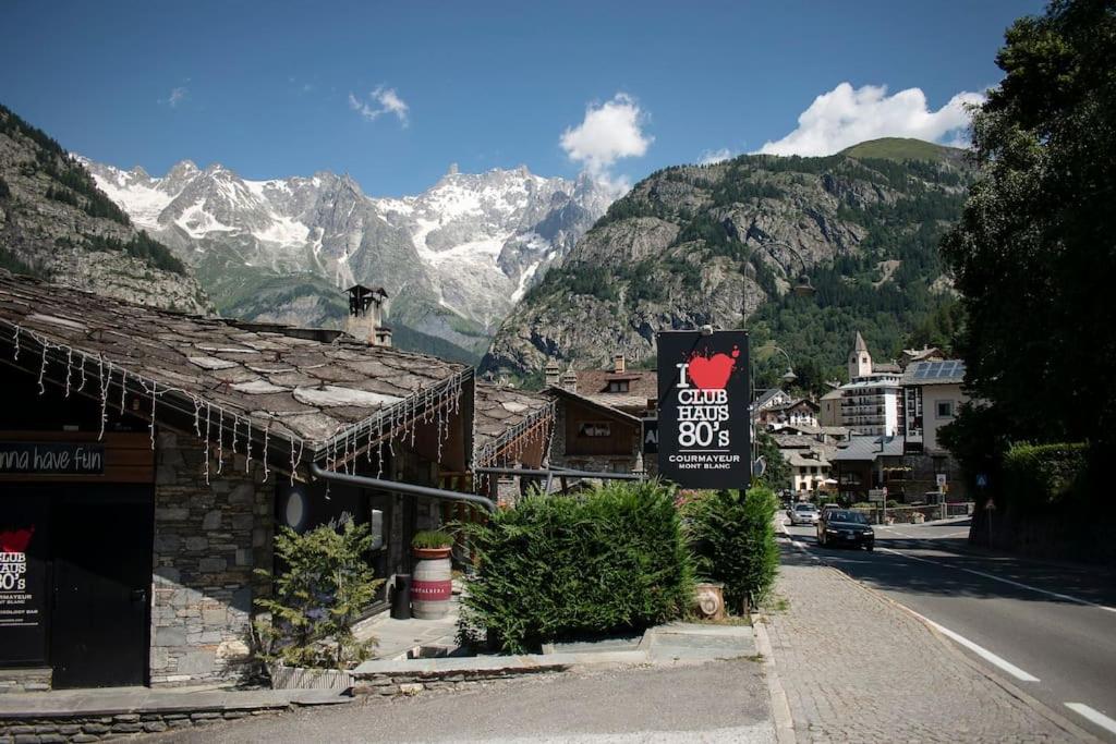Mont Chétif Apartment - Courmayeur Center