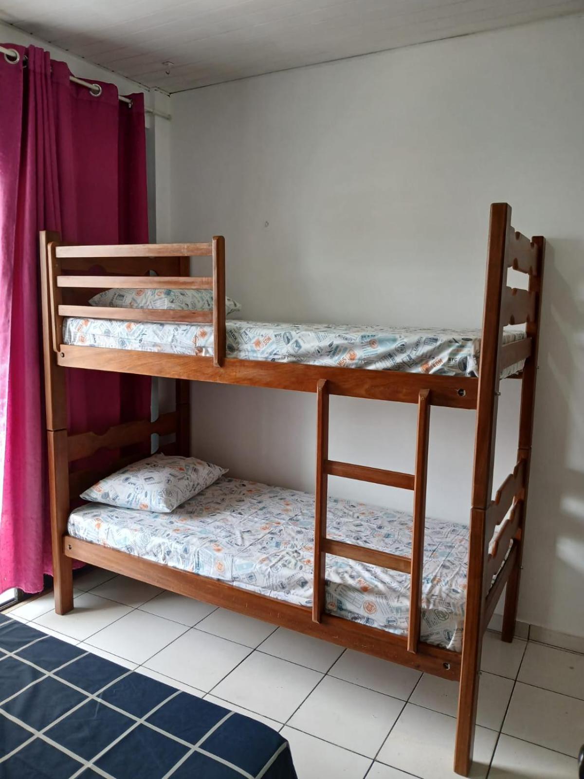 Quarto em Belém para mulheres, casais e famílias