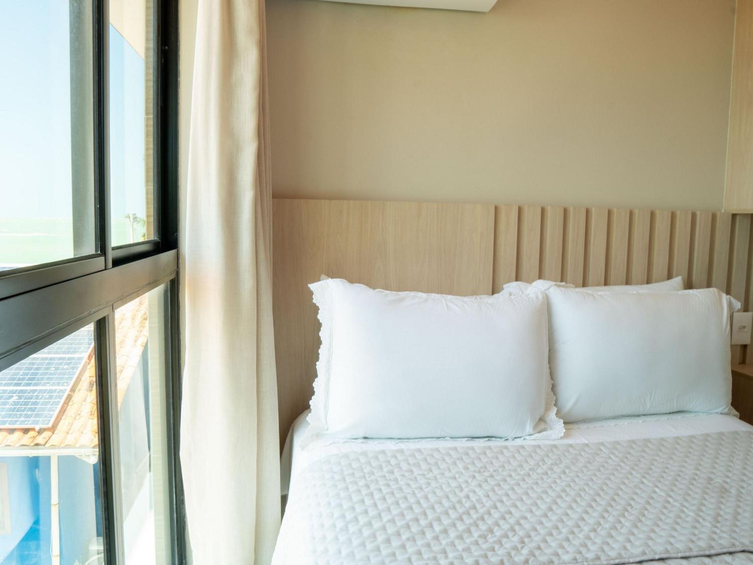 Beachfront flat at Porto de Galinhas beach, close to the natural pools.