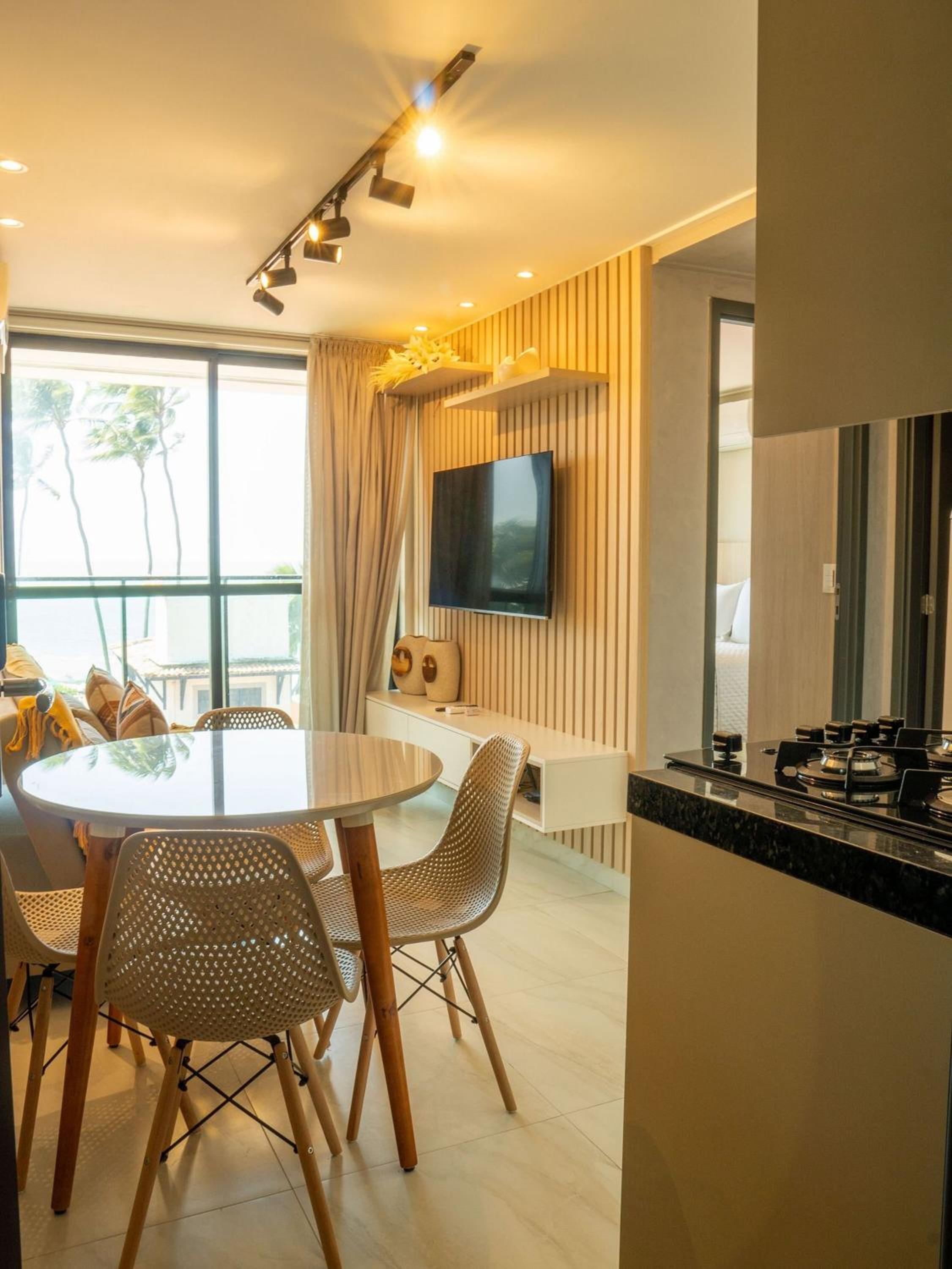 Beachfront flat at Porto de Galinhas beach, close to the natural pools.