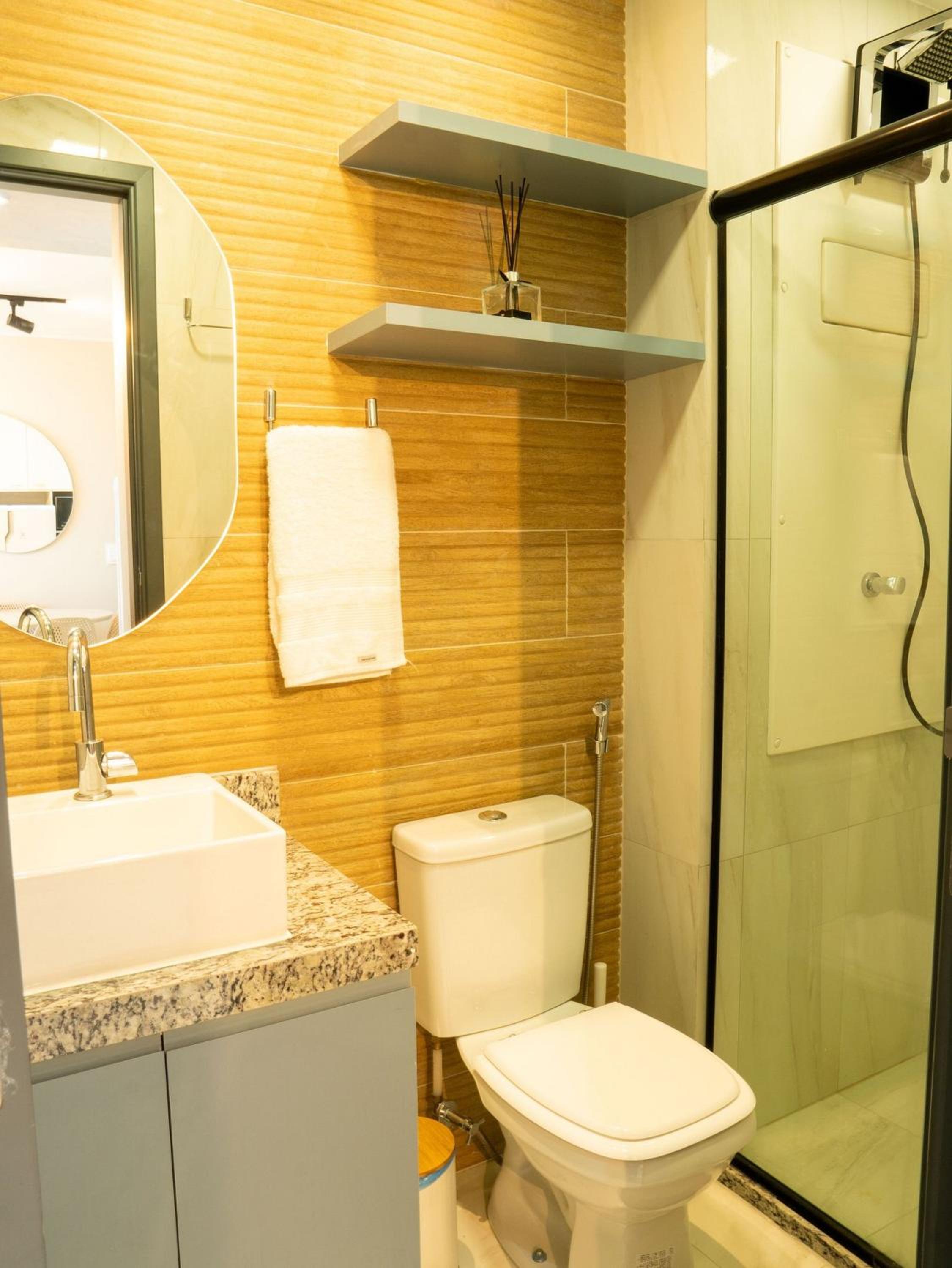 Beachfront flat at Porto de Galinhas beach, close to the natural pools.