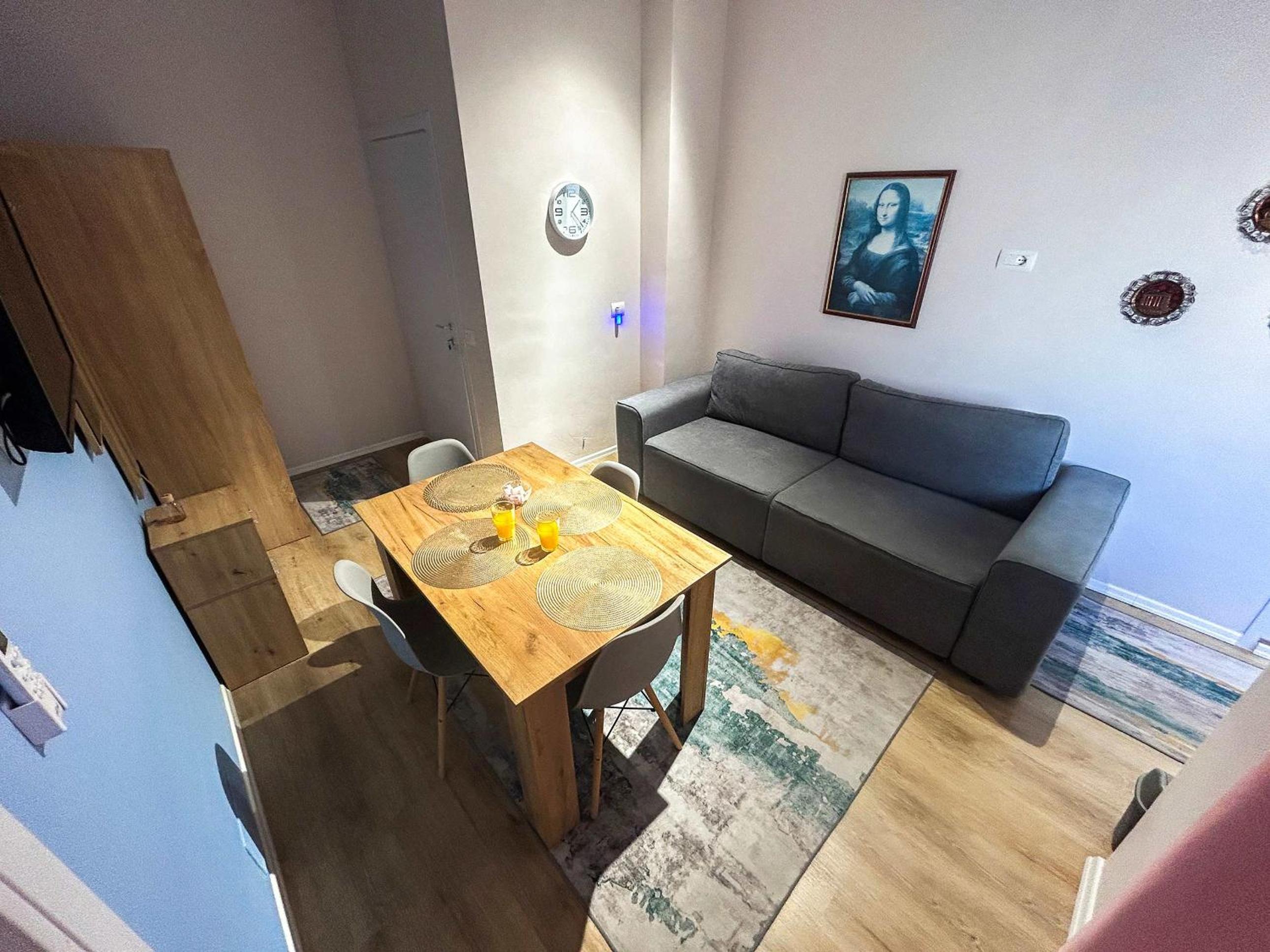 Apartment with terrace 1321