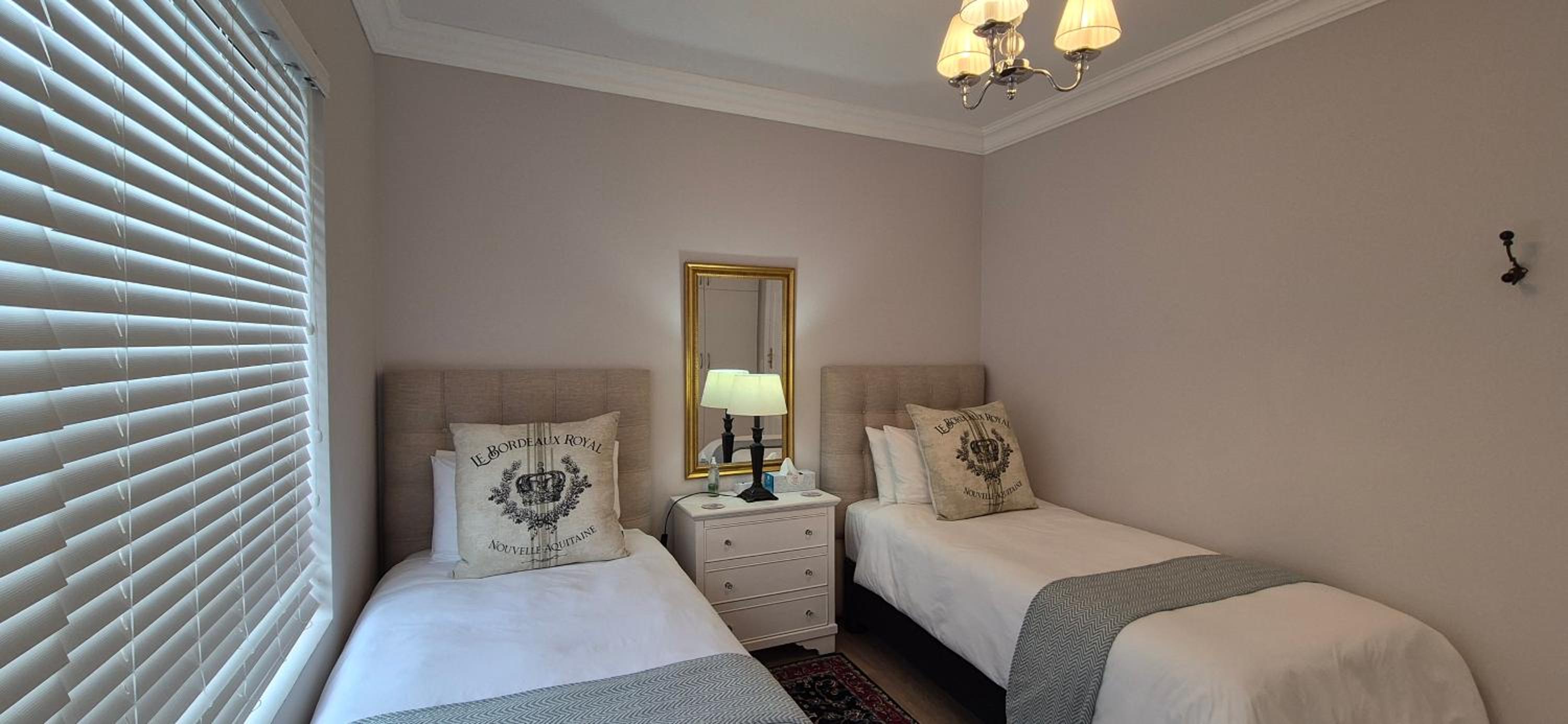 Bloubergstrand Beachfront Apartment Witsand 101 view 4