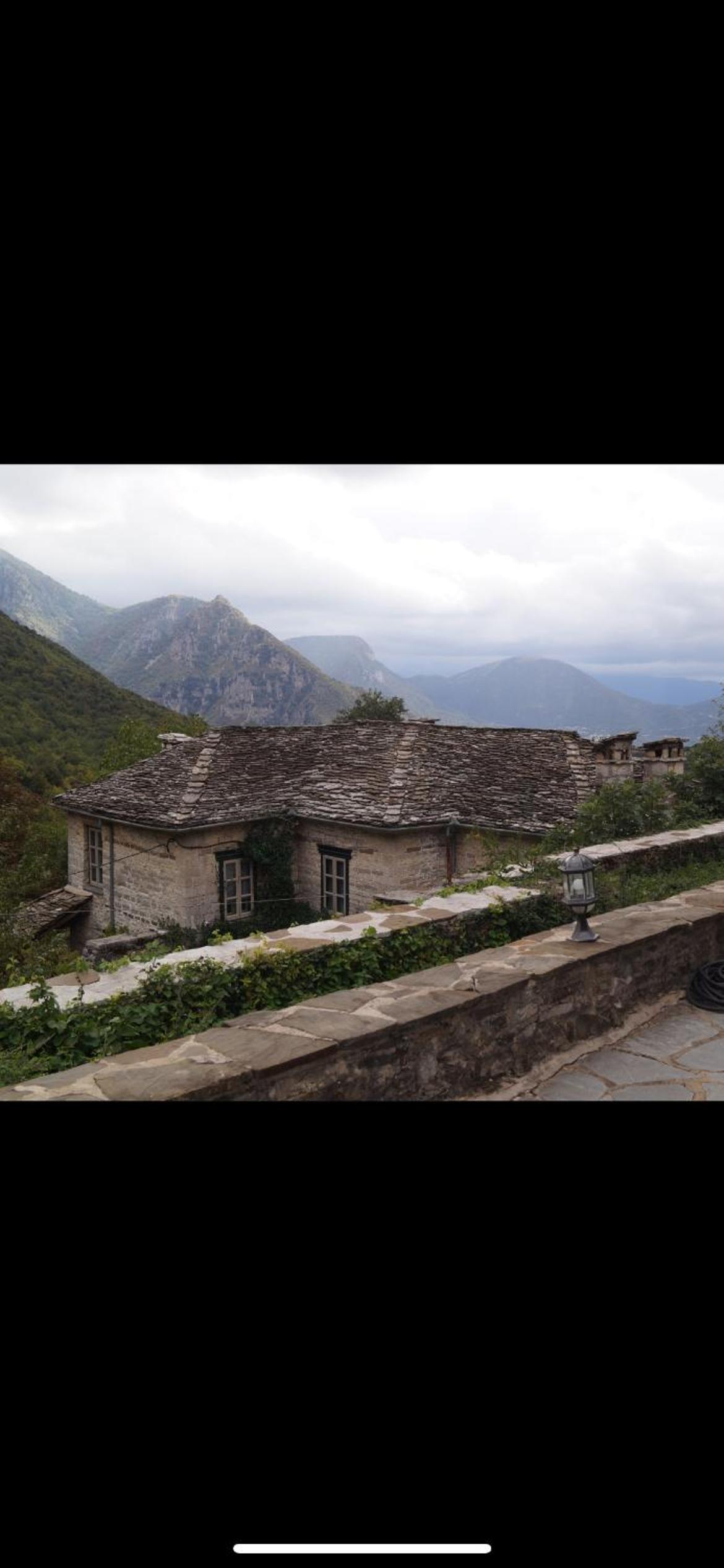 Ikojenia Traditional Lodge