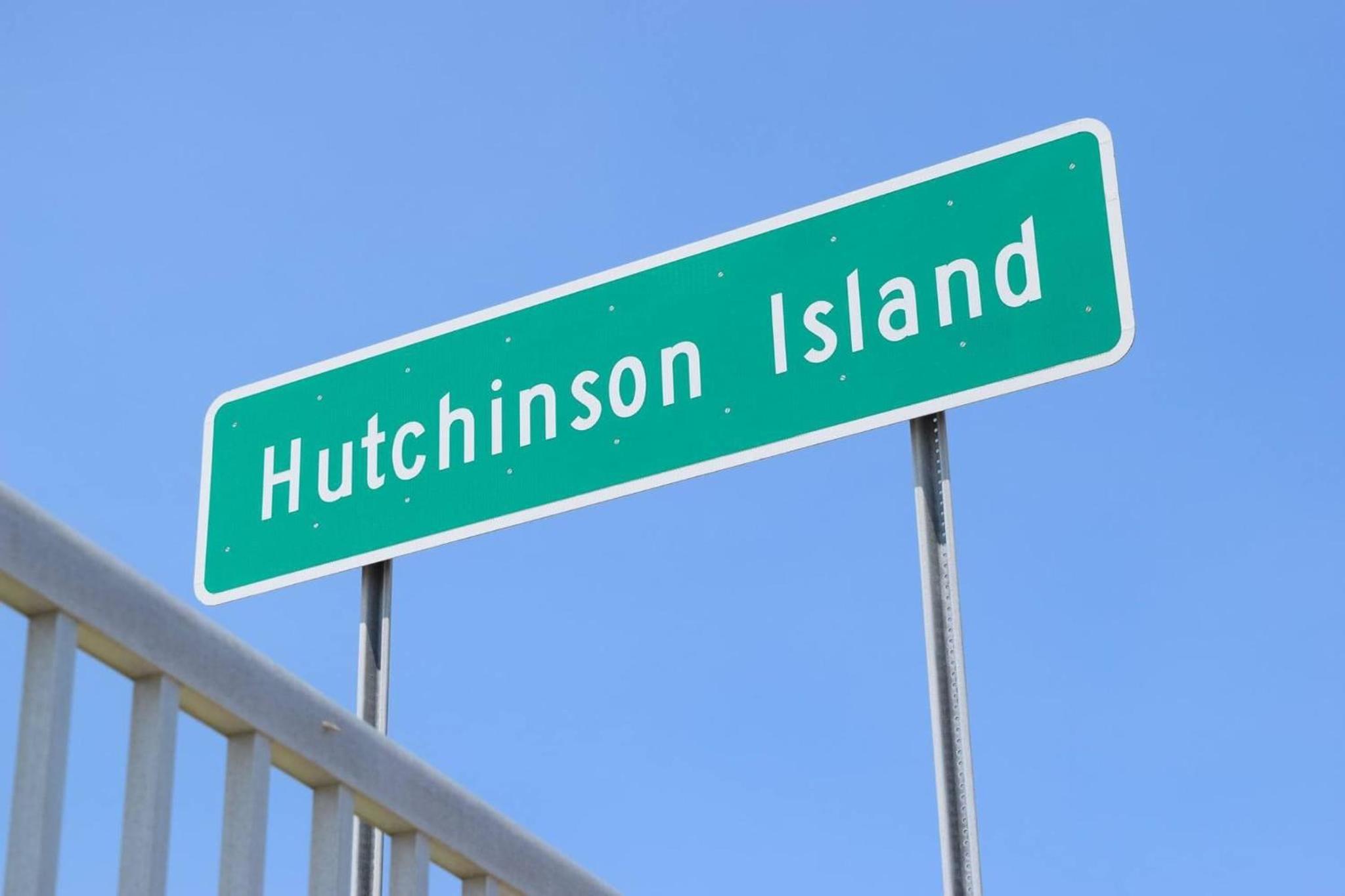 Hutchinson Island BeachFront Heated Pool Balcony Top Floor