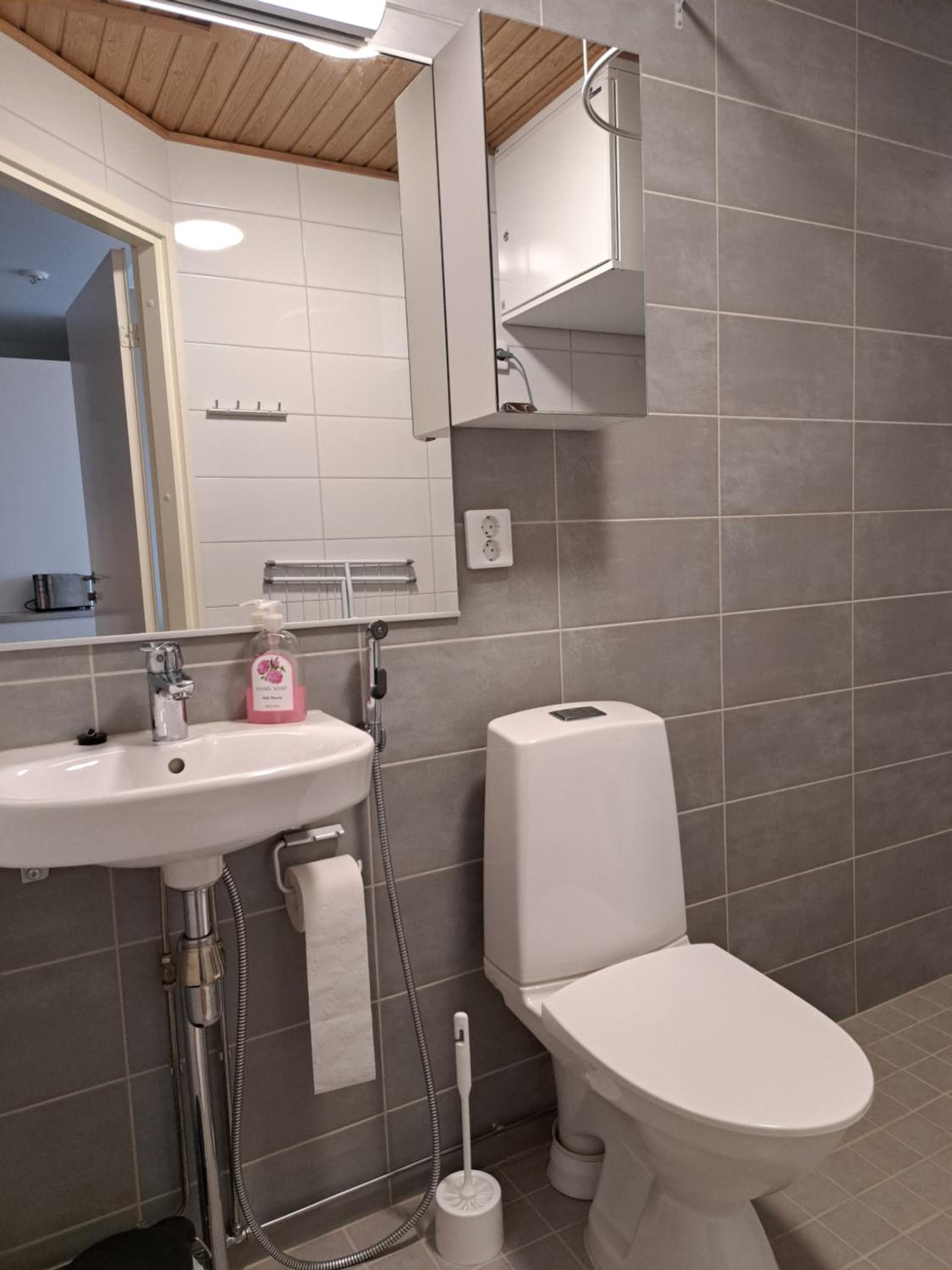 Top Floor City Apartment