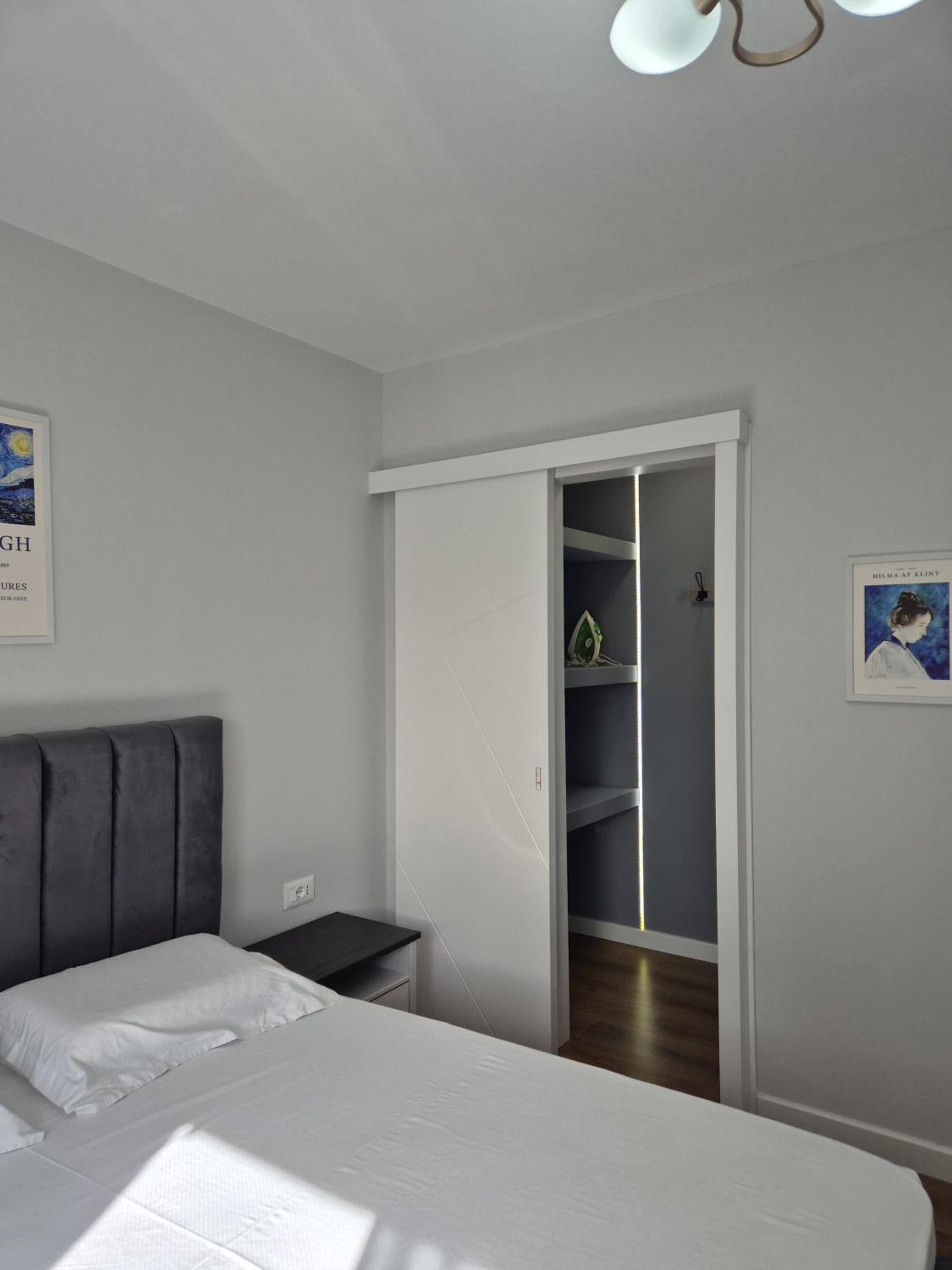 Mosaic Cane Apartment 2