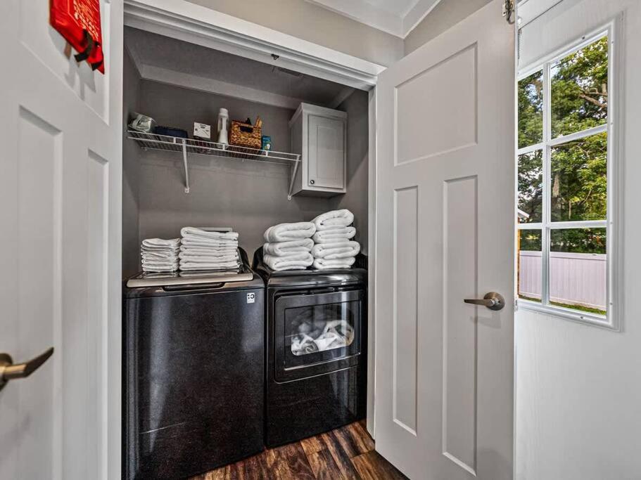 The Cozy Cabana - Property Image 32