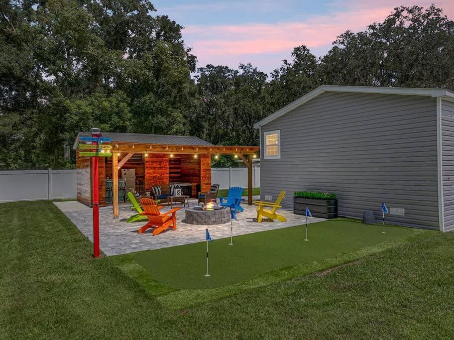 Tampa Bay Area Vacations - The Cozy Cabana - Property Image 1