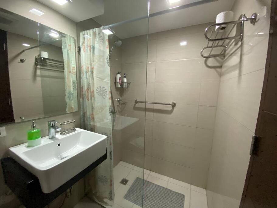 McKinley 1BR near VeniceGrandCanal FiberWiFi