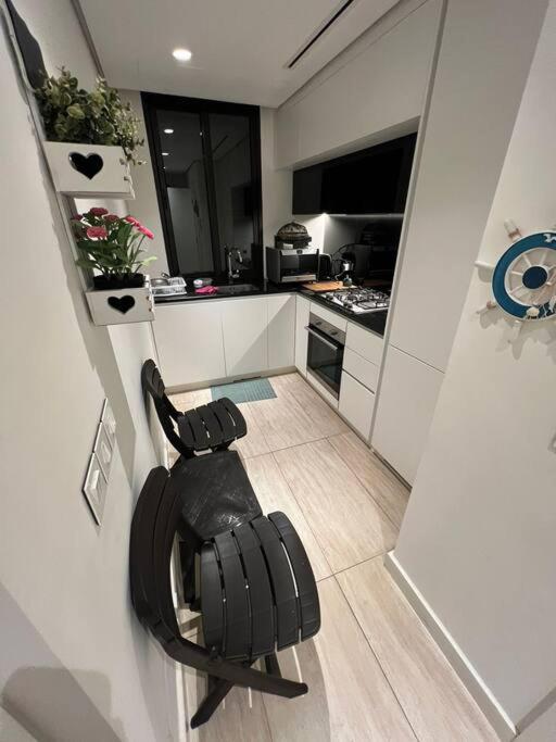 Modern Apartment In Ayla view 4
