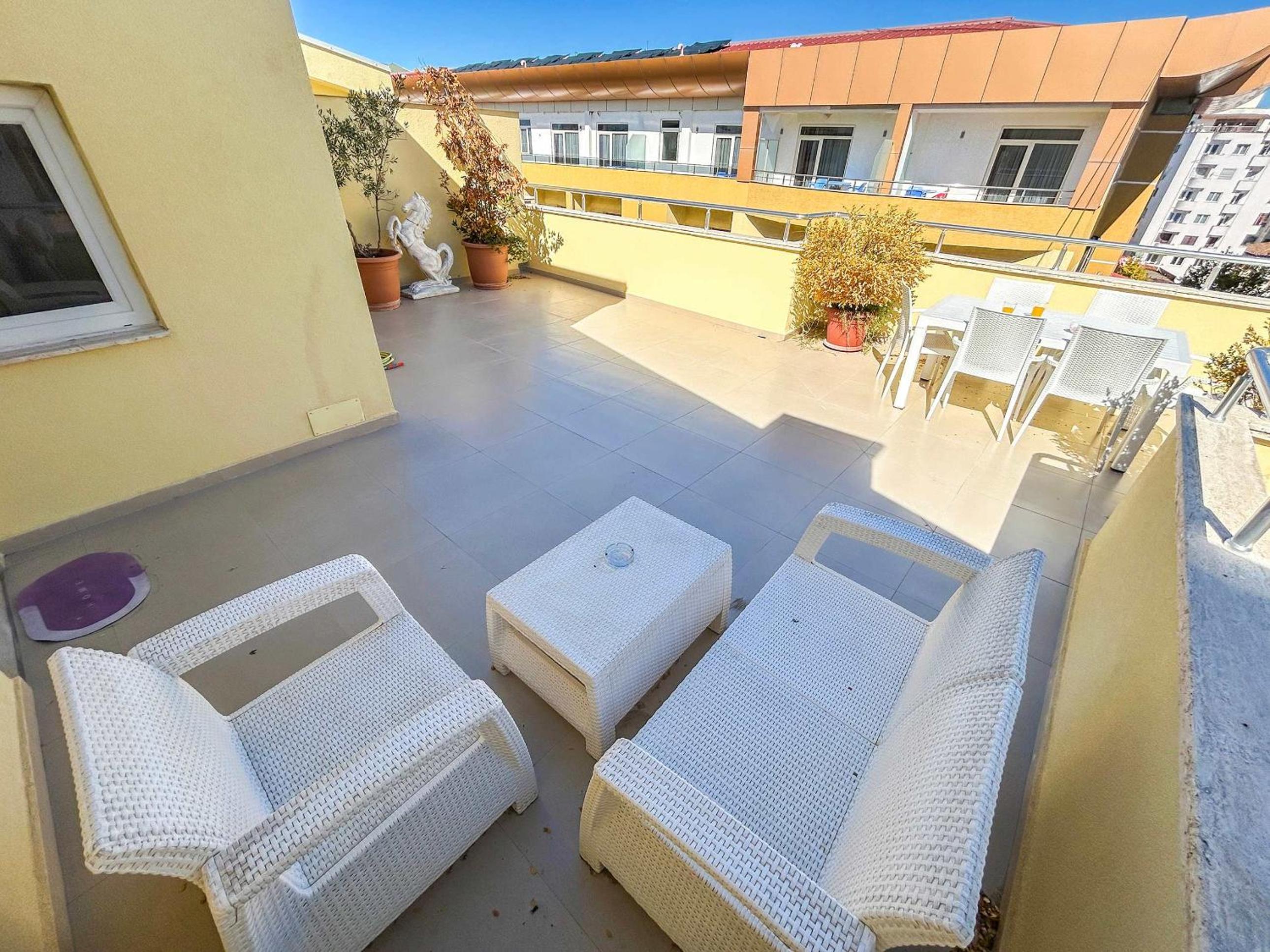 Apartment with terrace 1321
