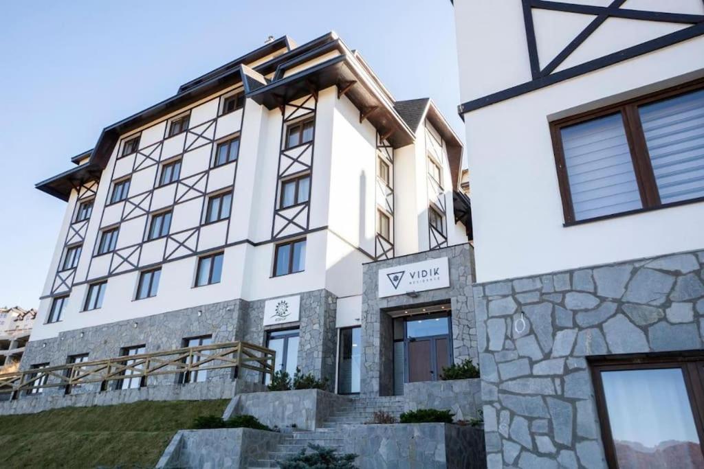 Cozy Mountain Apartment VIDIK