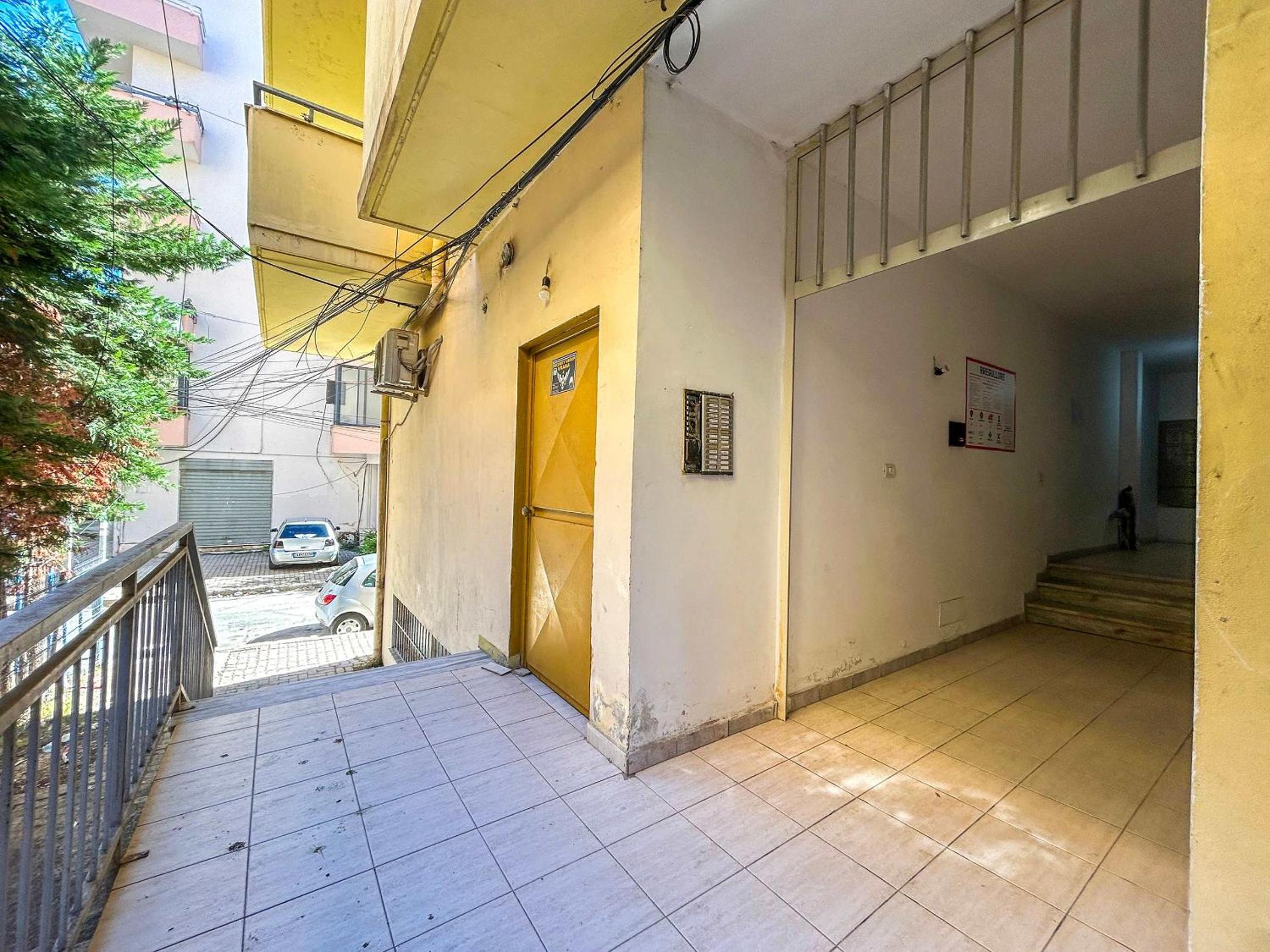 Apartment with terrace 1321
