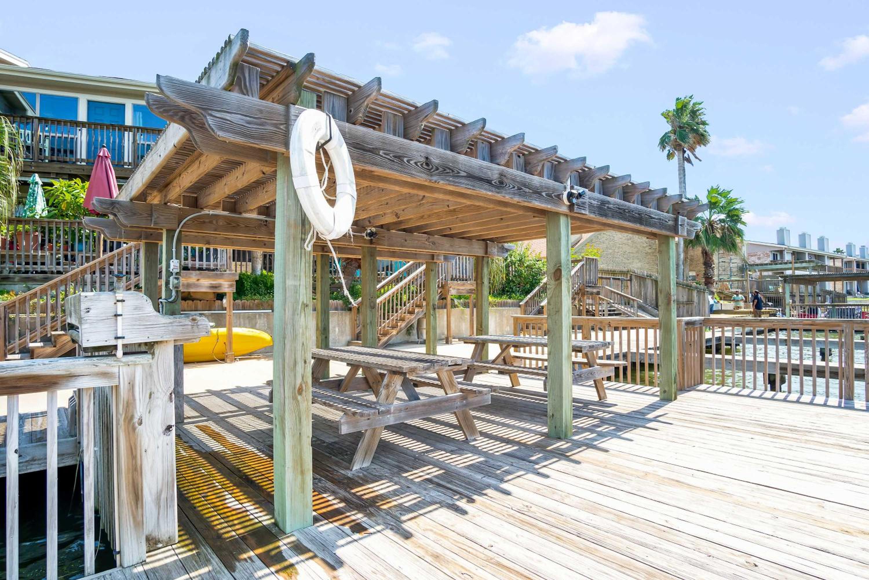 Upscale Waterfront- Private Patio Fish Pier view 3