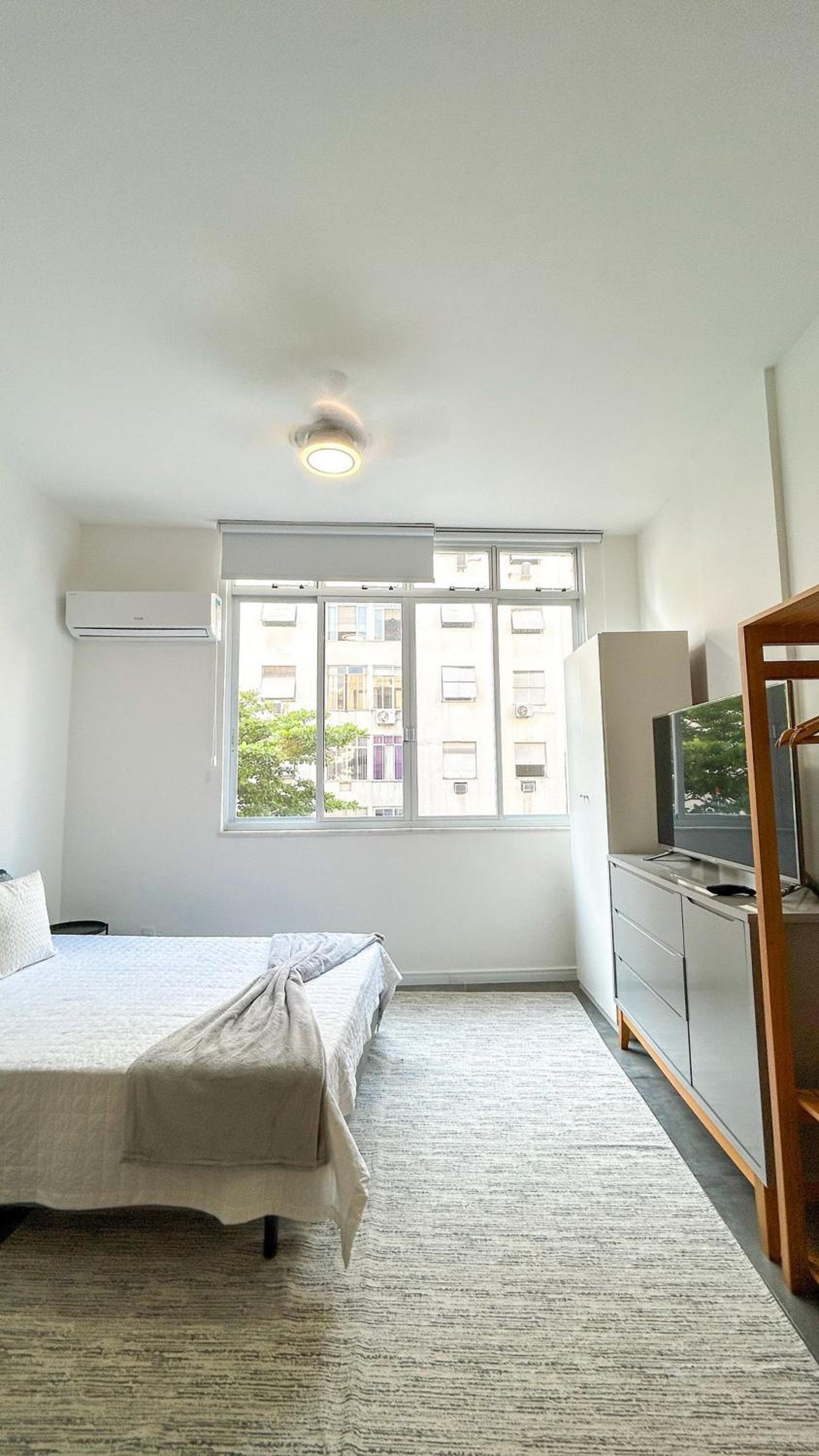 Modern flat in Ipanema