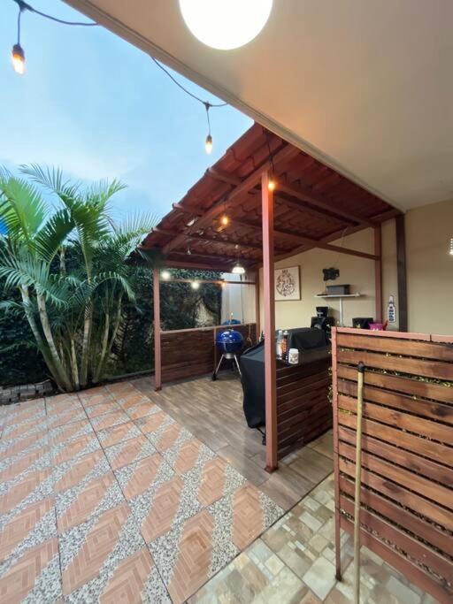 Hermosa Casa con todos los servicios a la mano