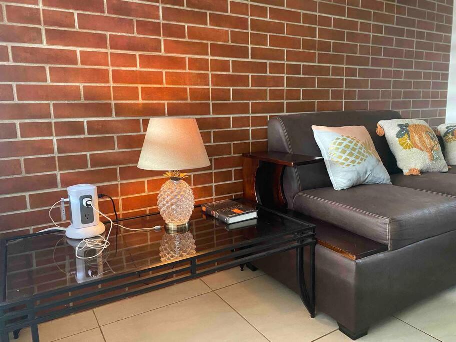 Hermosa Casa con todos los servicios a la mano