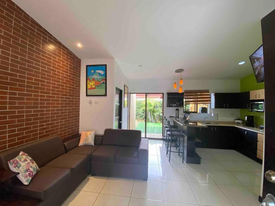 Hermosa Casa con todos los servicios a la mano