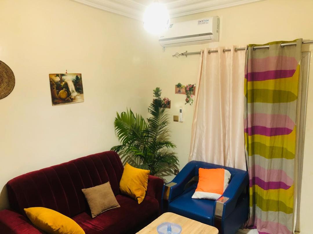 Aklomibla Home