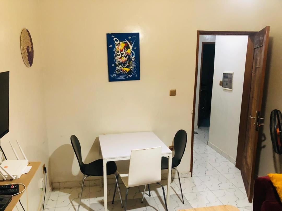 Aklomibla Home