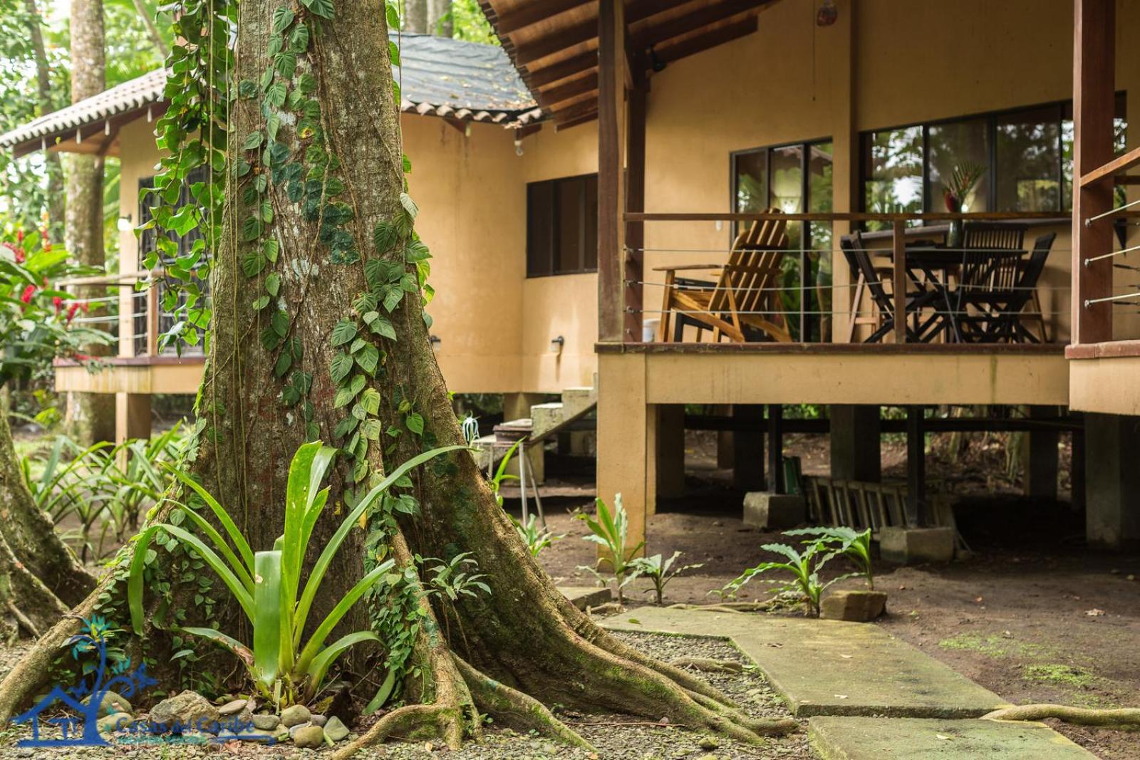 Casa Koda Beach Front
