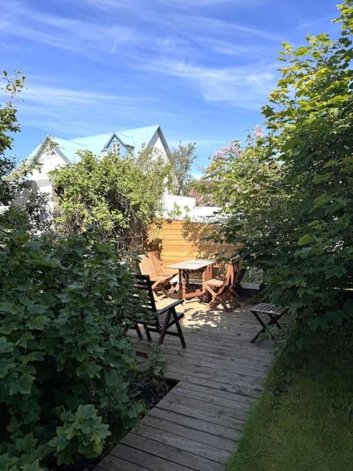 Stylish and unique apartment in downtown Reykjavik view 5